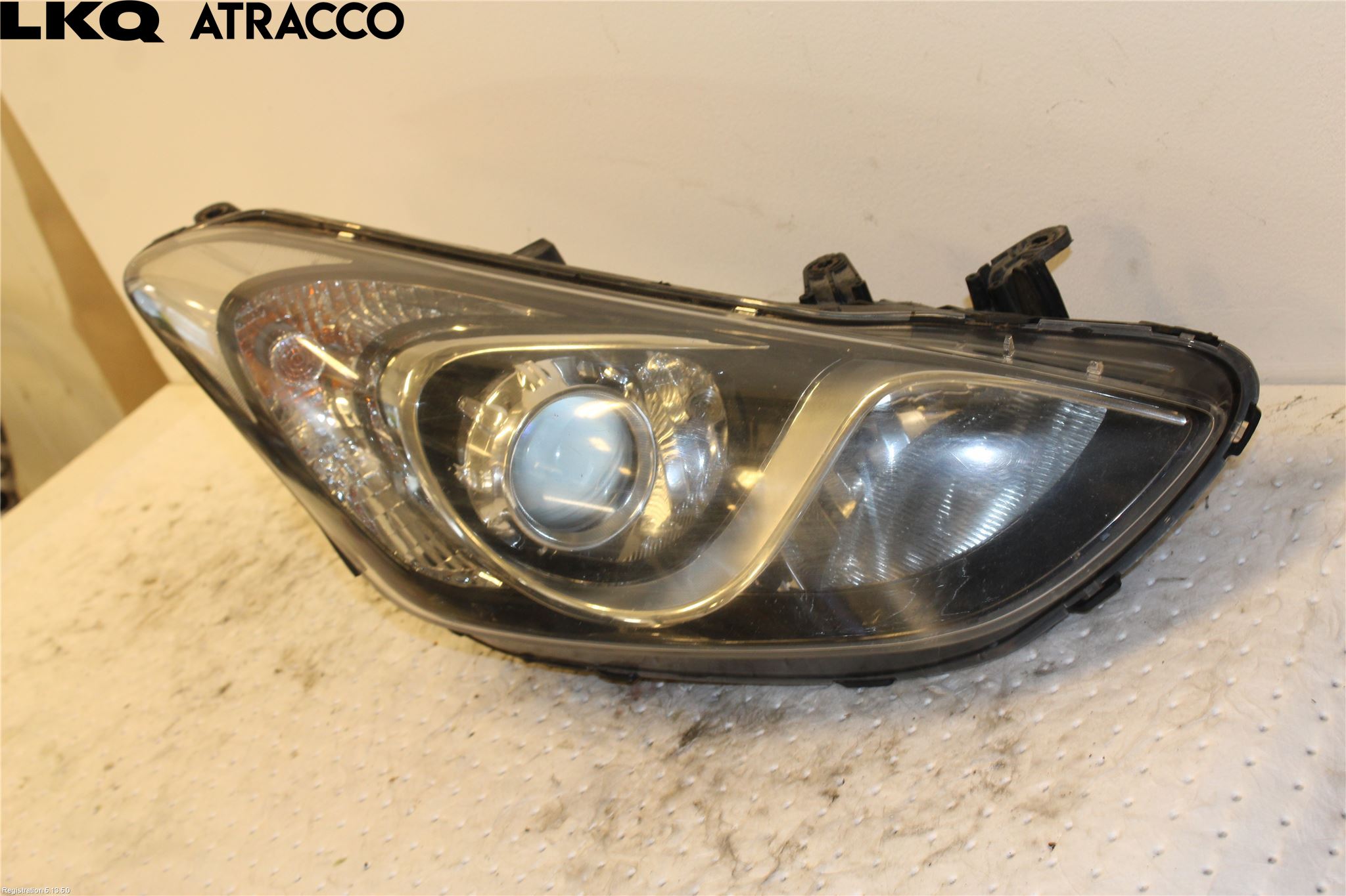 Hyundai i30 GD 13-17 Strålkastare Höger