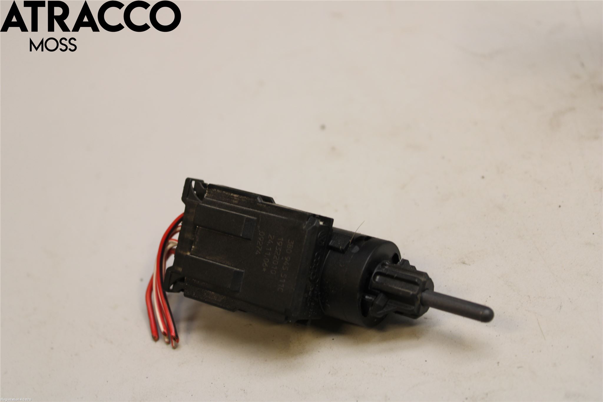 Audi A4/S4 05-07 Bromsljuskontakt