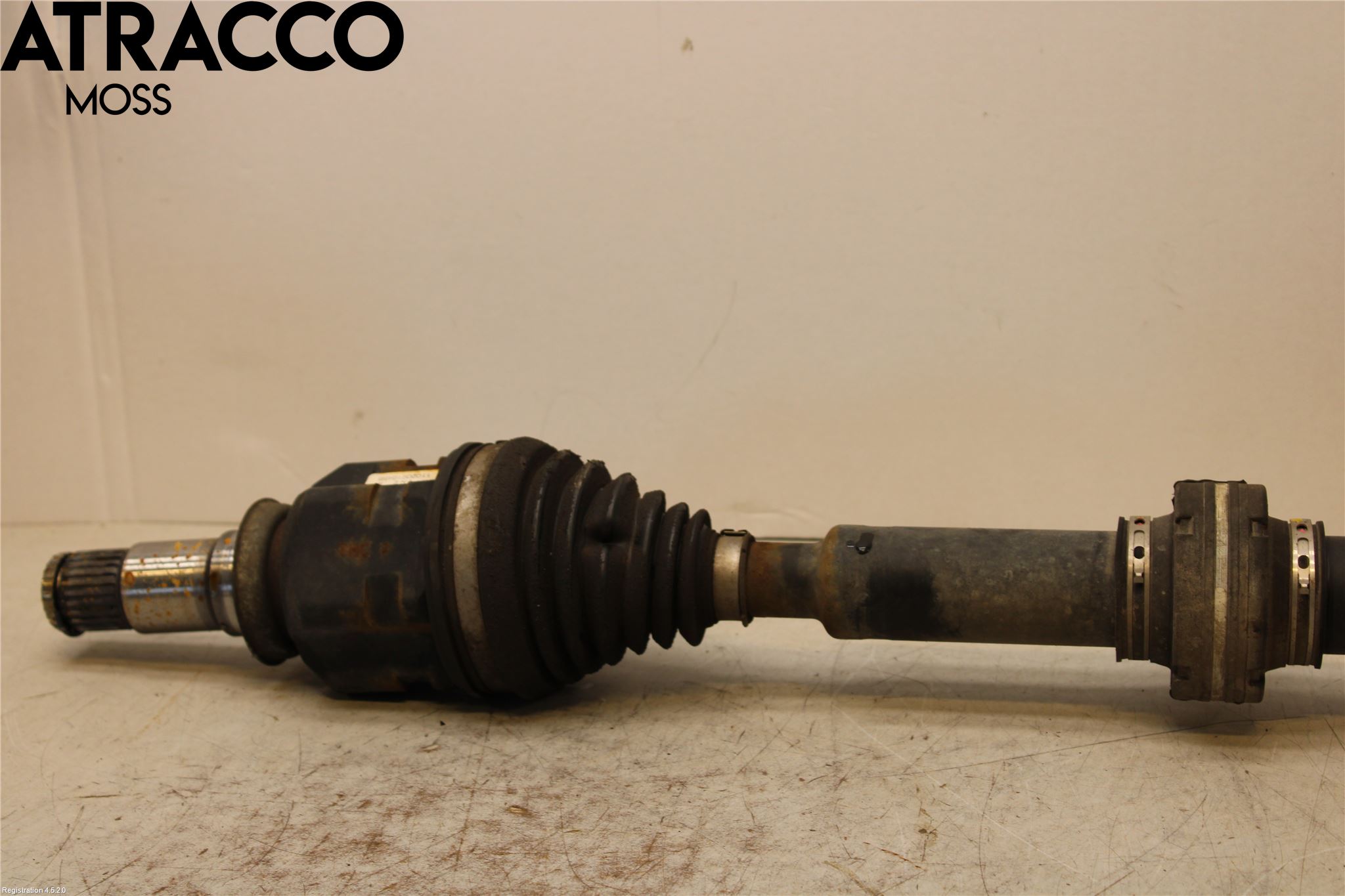 Toyota PRIUS ZVW30 09-20 Drivaxel Fram Höger