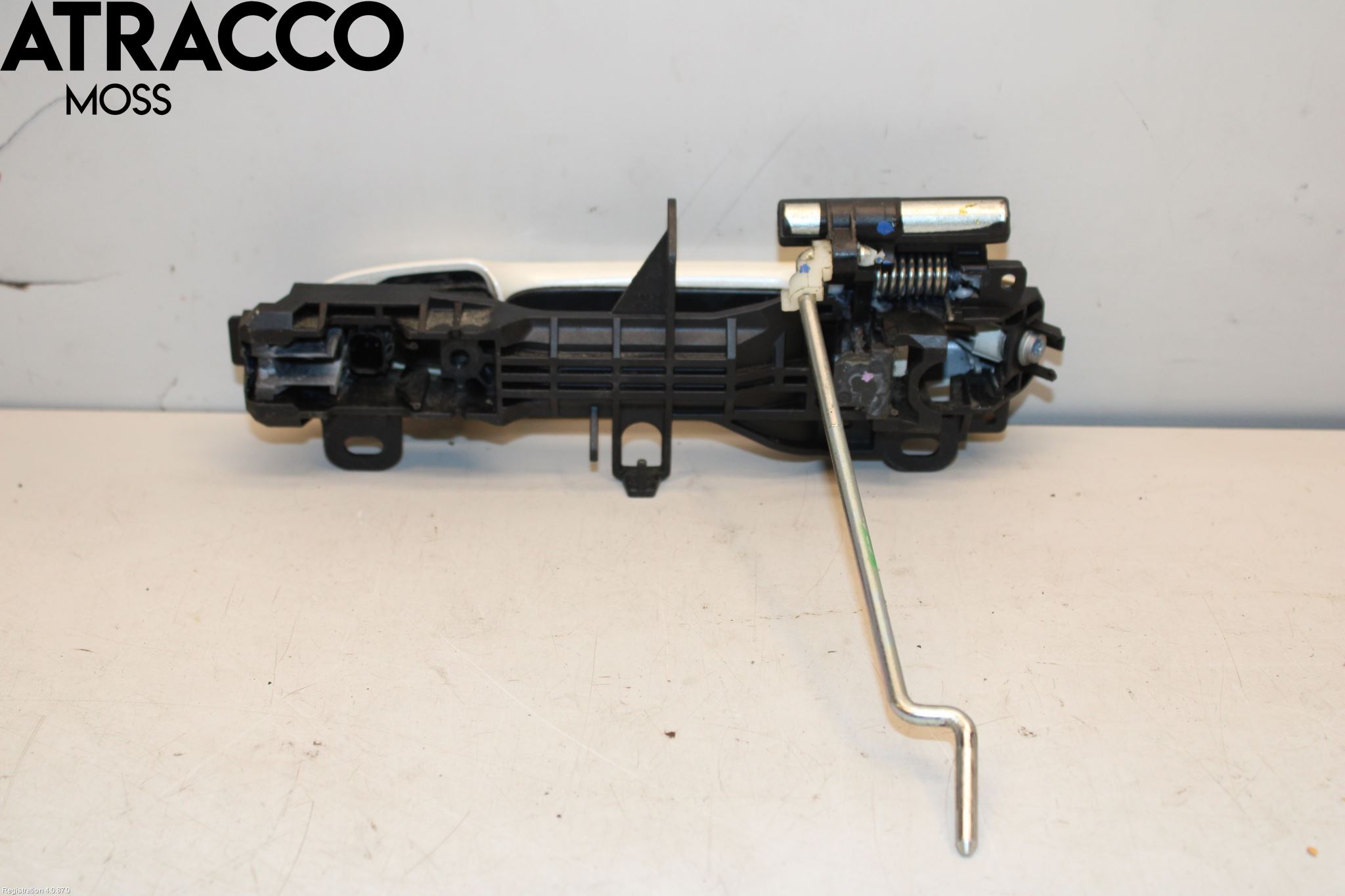 Toyota YARIS XP130 12-14 Dörrhandtag Yttre Hö