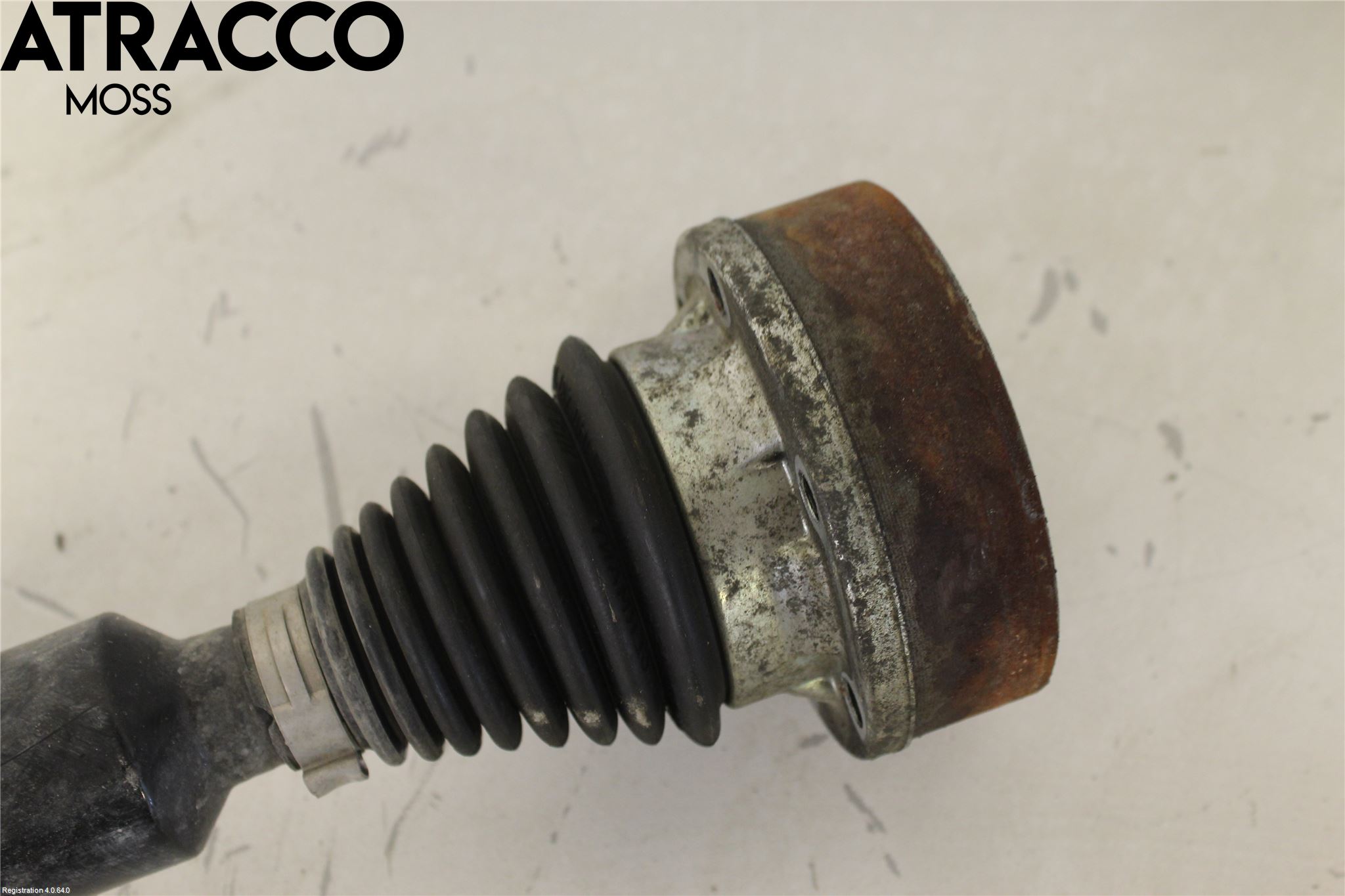 Skoda RAPID Drivaxel Fram Höger