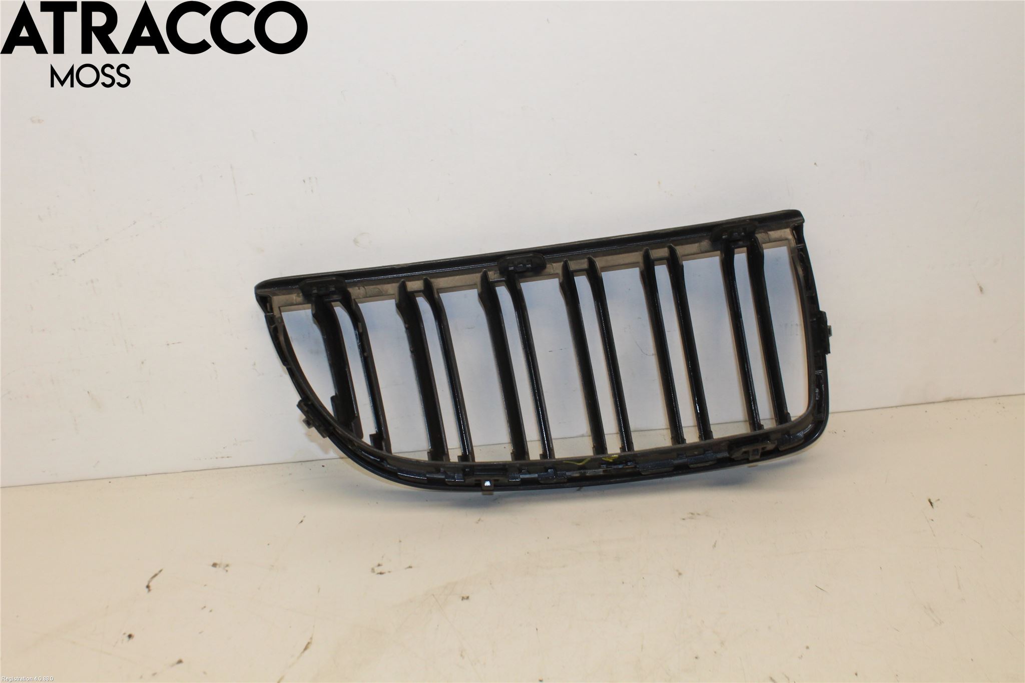 BMW 3 E36      91-00 Grilldel Vänster