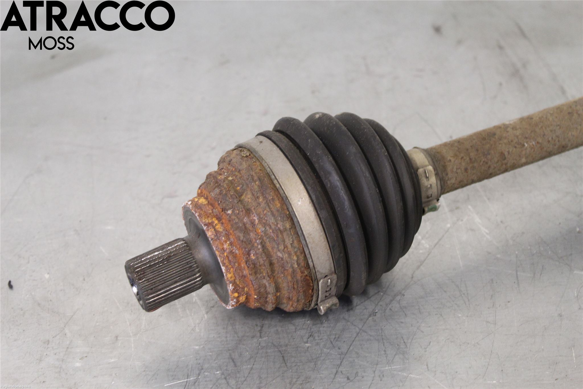Volkswagen VW GOLF VI 09-13 Drivaxel Fram Vänster