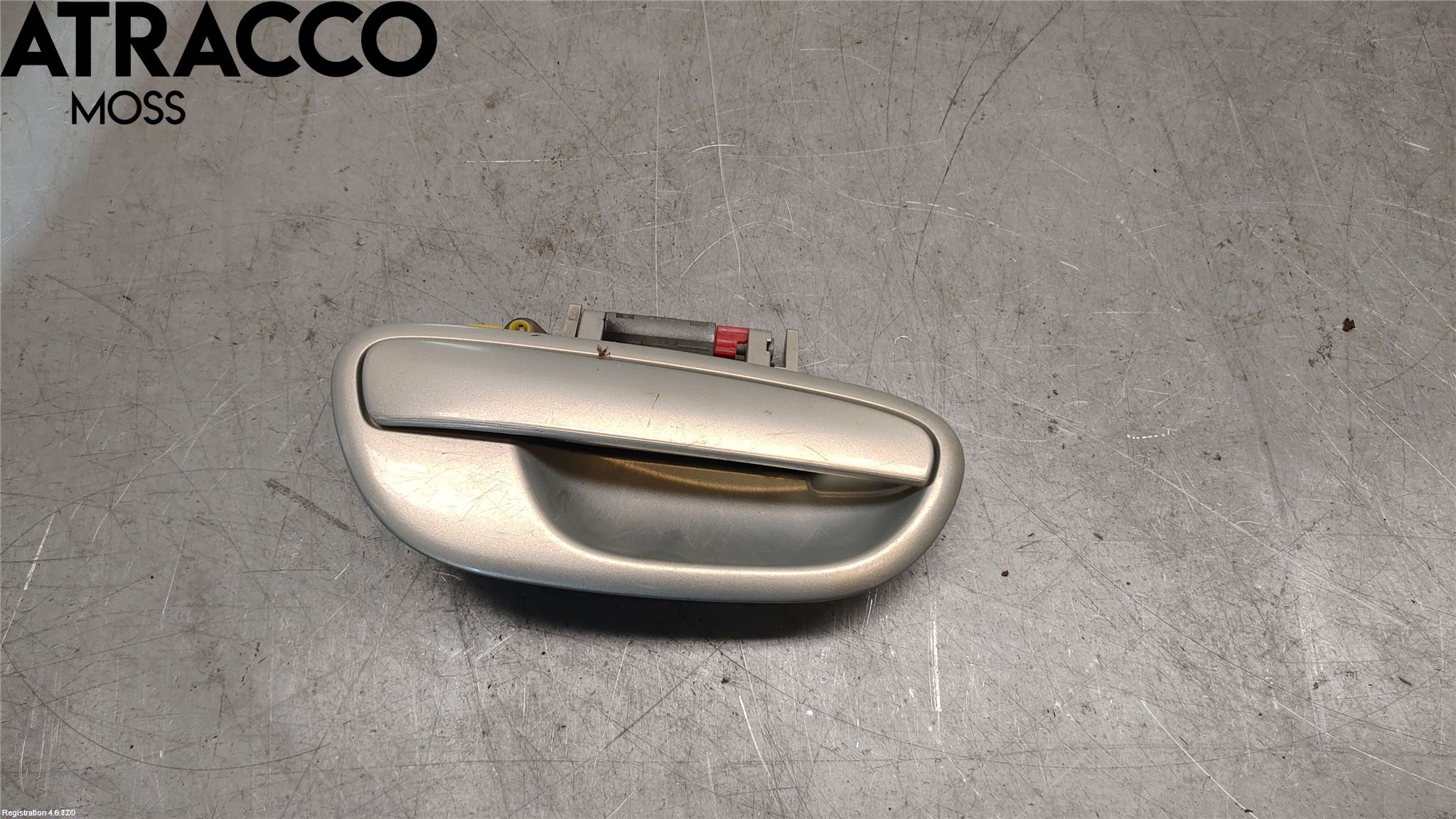 Subaru LEGACY    04-06 Dörrhandtag Yttre Hö