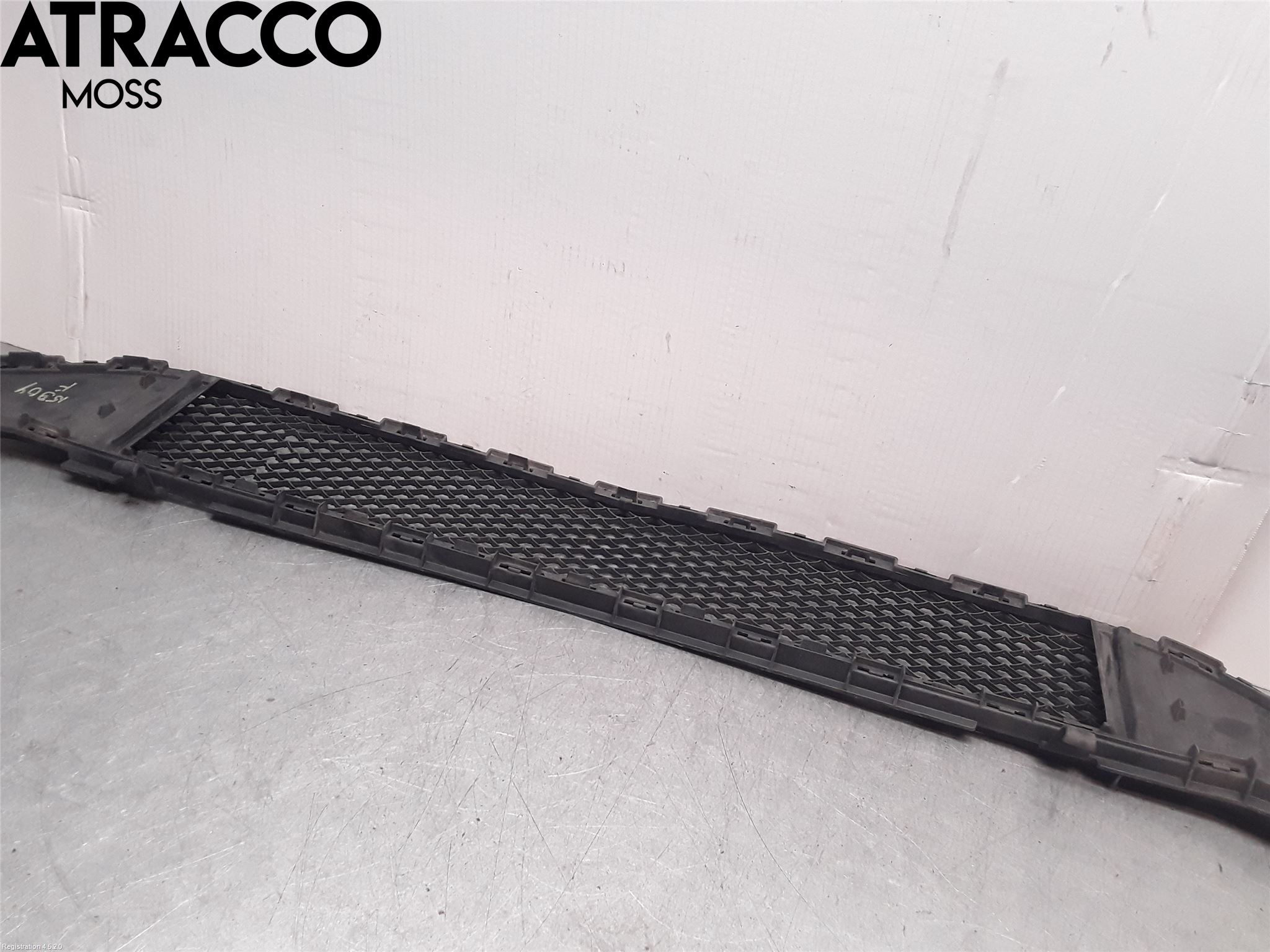 Mercedes-Benz MB B-KLASS (W246/W242) 12-19 Grilldel Mitt