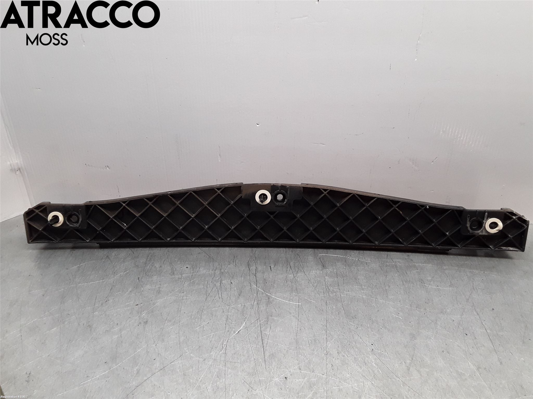 Peugeot 308 14-21 Stötfångardel Bak Mitt