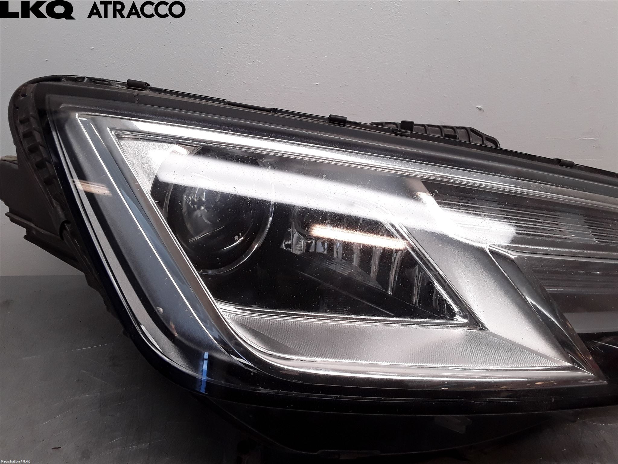 Audi A4/S4 B9 16-19 Strålkastare Höger