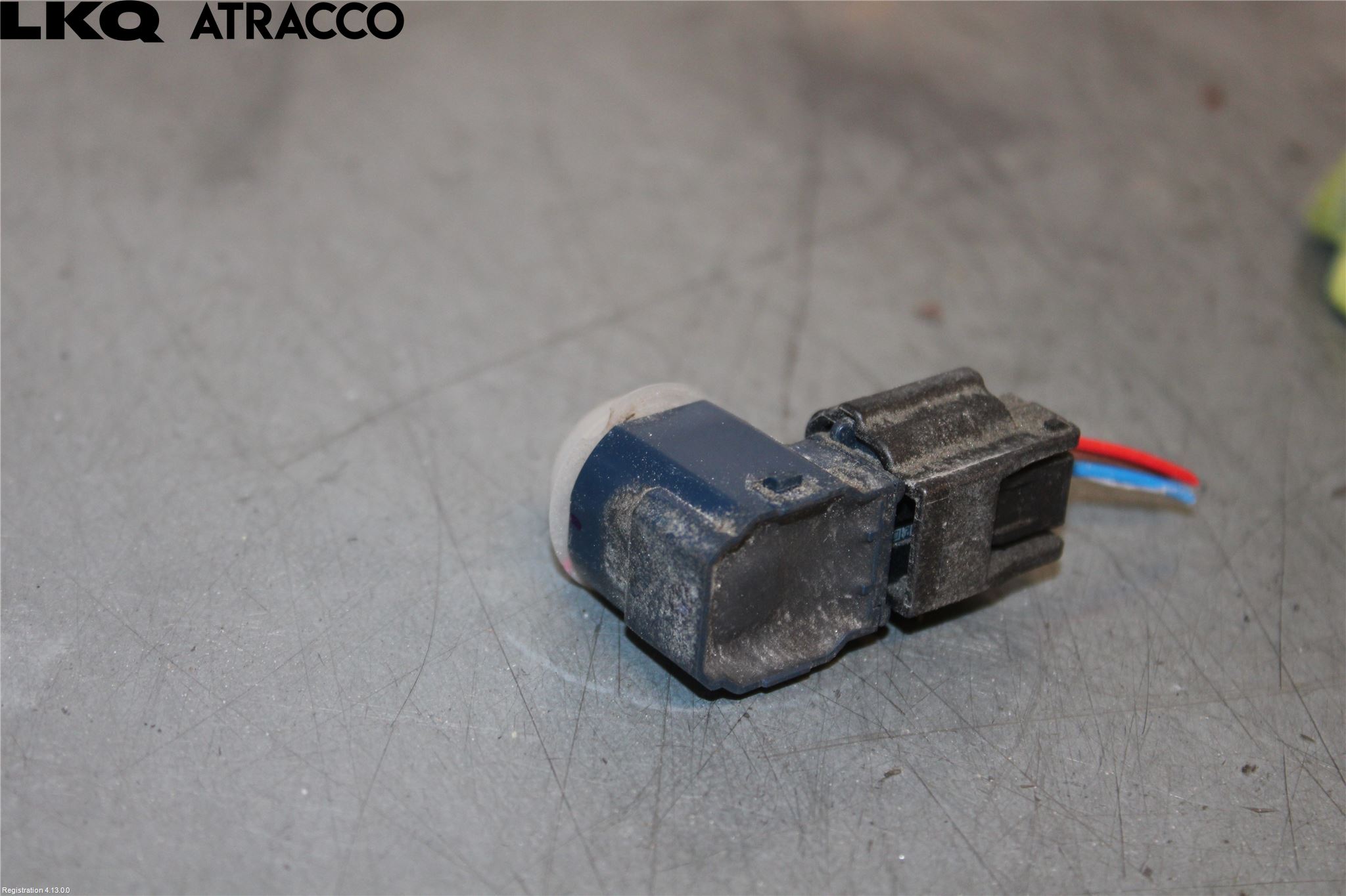 Mitsubishi OUTLANDER 13-21 Parkeringshjälp Backsensor