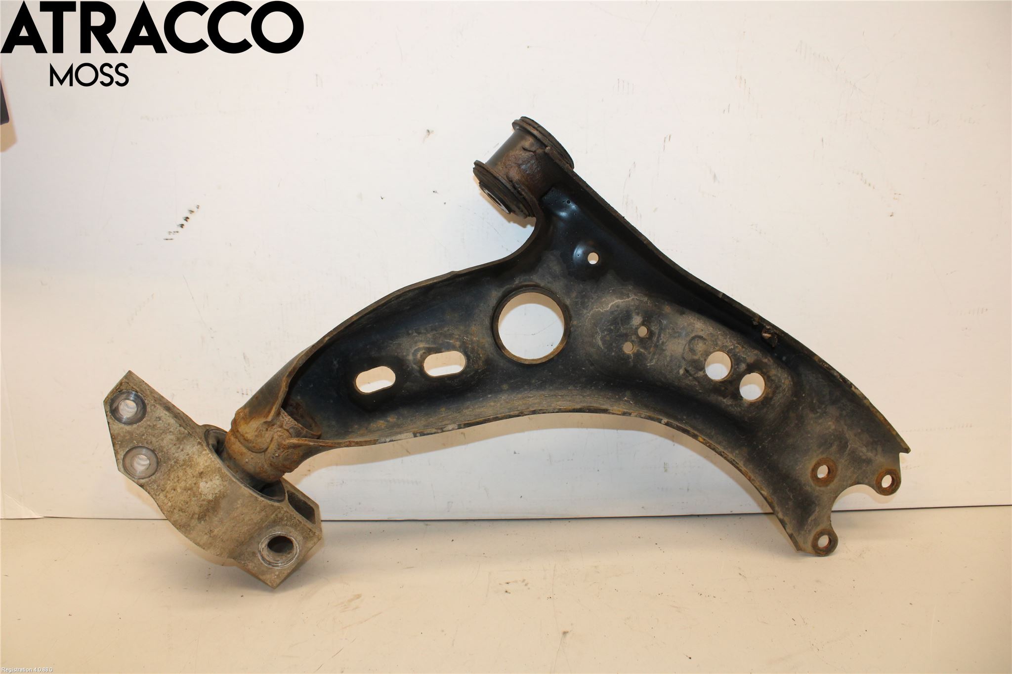 Volkswagen VW GOLF VI 09-13 Bärarm Fram Undre Vä