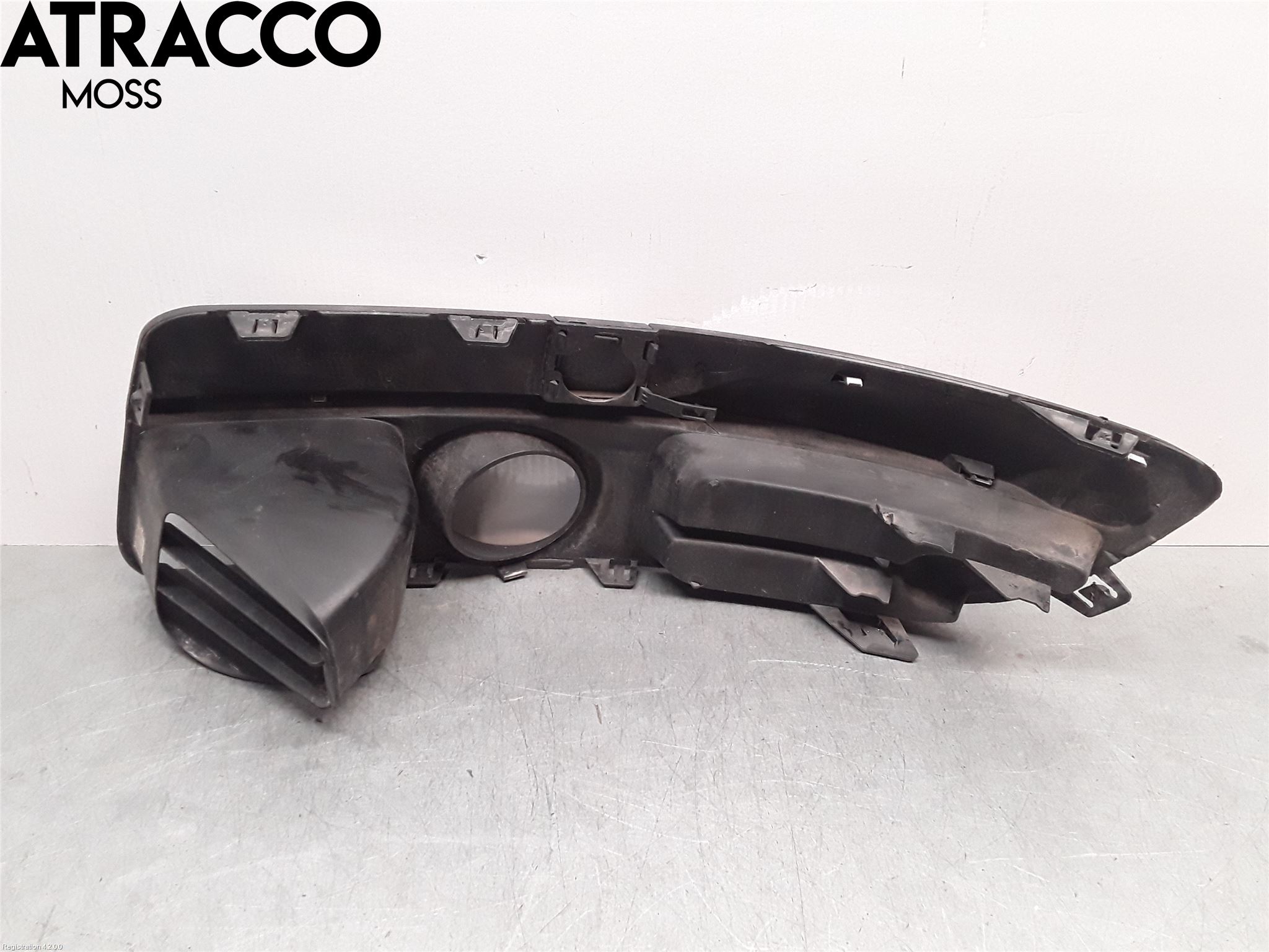 Renault MEGANE III 09-15 Stötfångardel Fram Hö