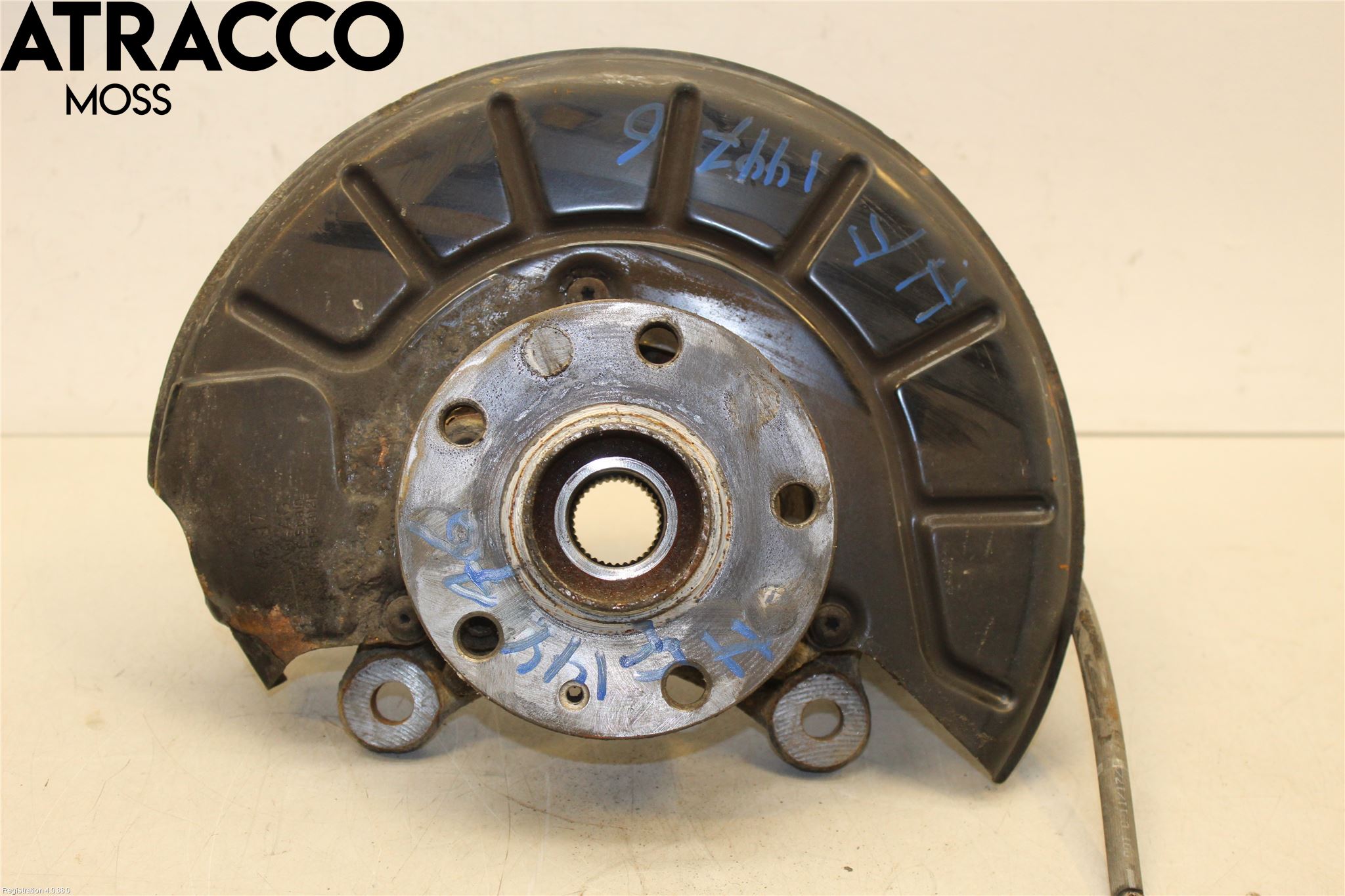 Volkswagen VW CADDY 16-20 Styrspindel Lagerhus Hö