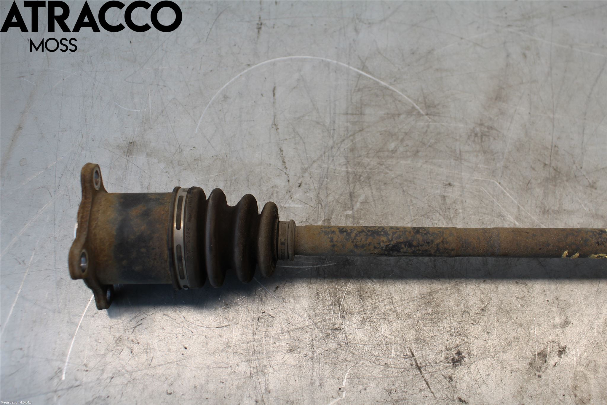 Toyota RAV4 13-18 Drivaxel Bak Höger