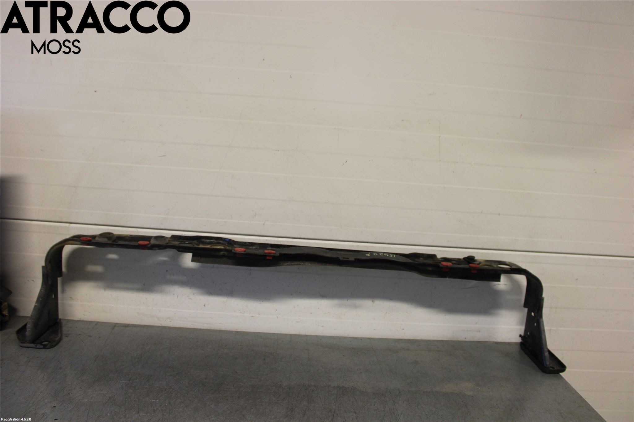 Ford TRANSIT/TOURNEO CONNECT 13-22 Kylarfäste-Ram-Balk