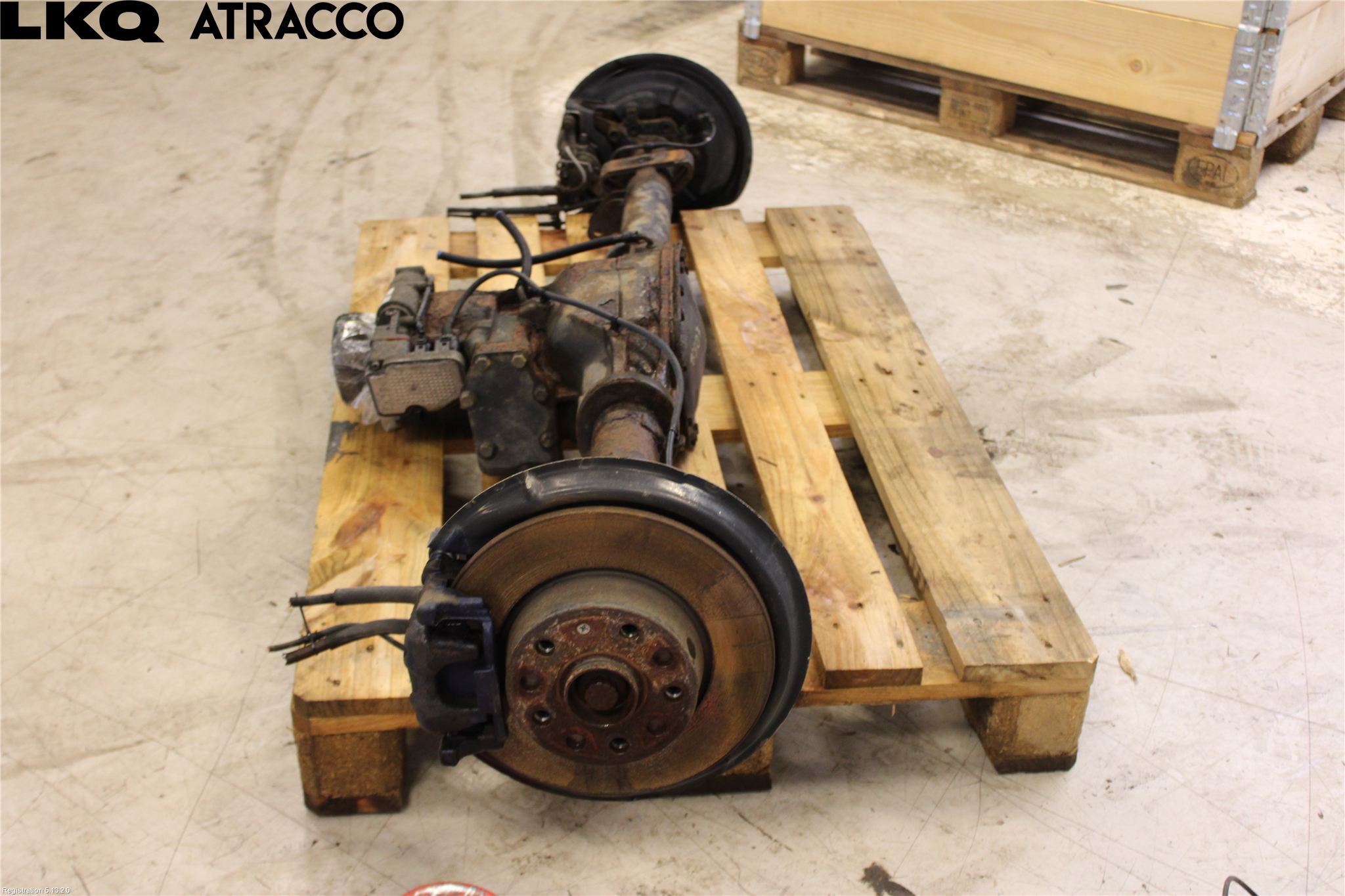 Volkswagen VW CADDY 11-15 Bakaxel