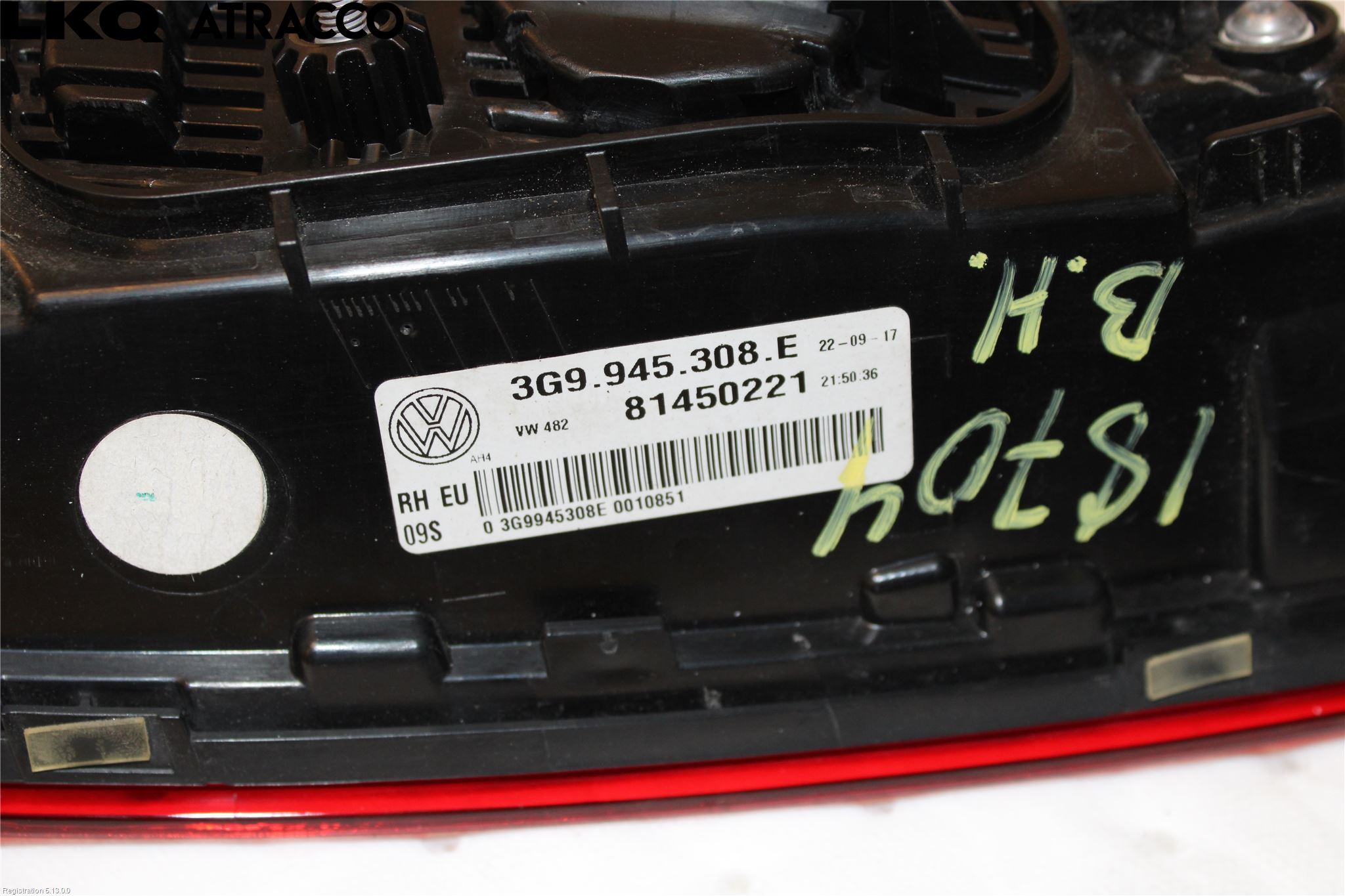 Volkswagen VW PASSAT 15-19 Bakljus Lucka Hö