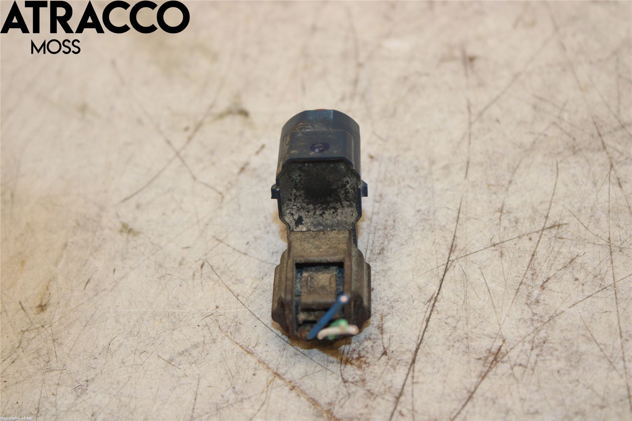 Mitsubishi OUTLANDER 13-21 Parkeringshjälp Backsensor