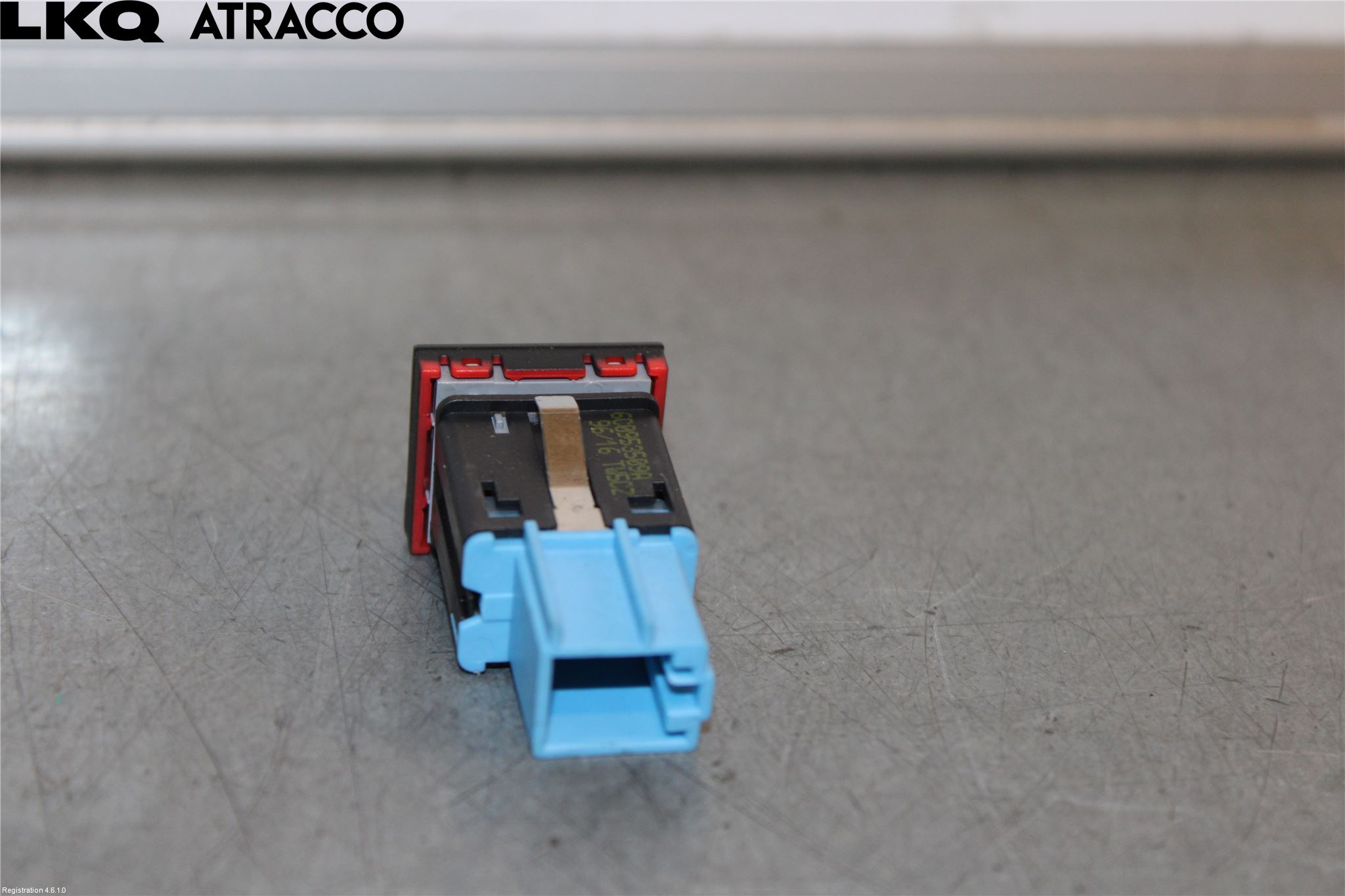 Volkswagen VW POLO 10-17 Strömställare Varnings