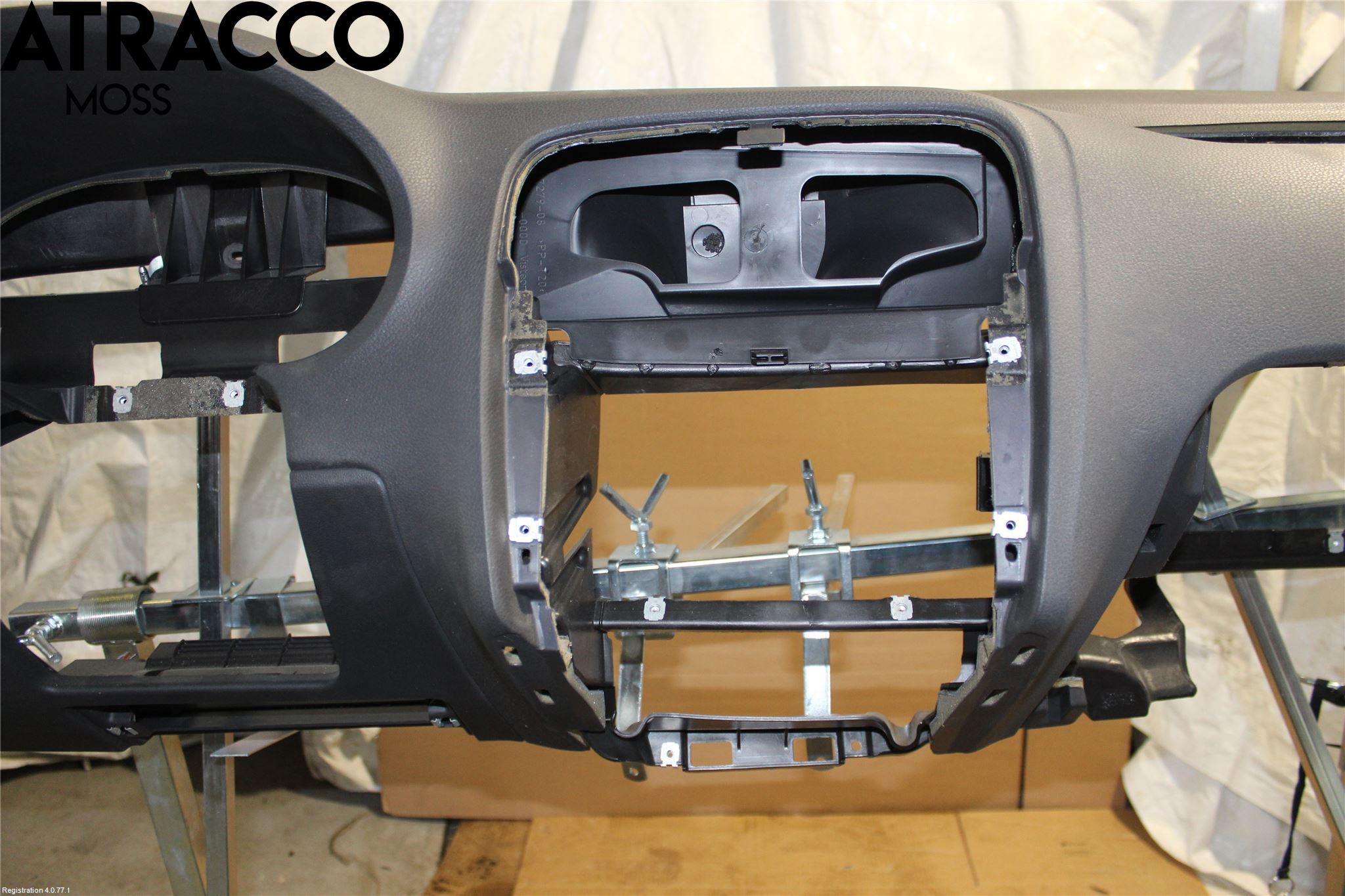 Volkswagen VW POLO 10-17 Instrumentbräda