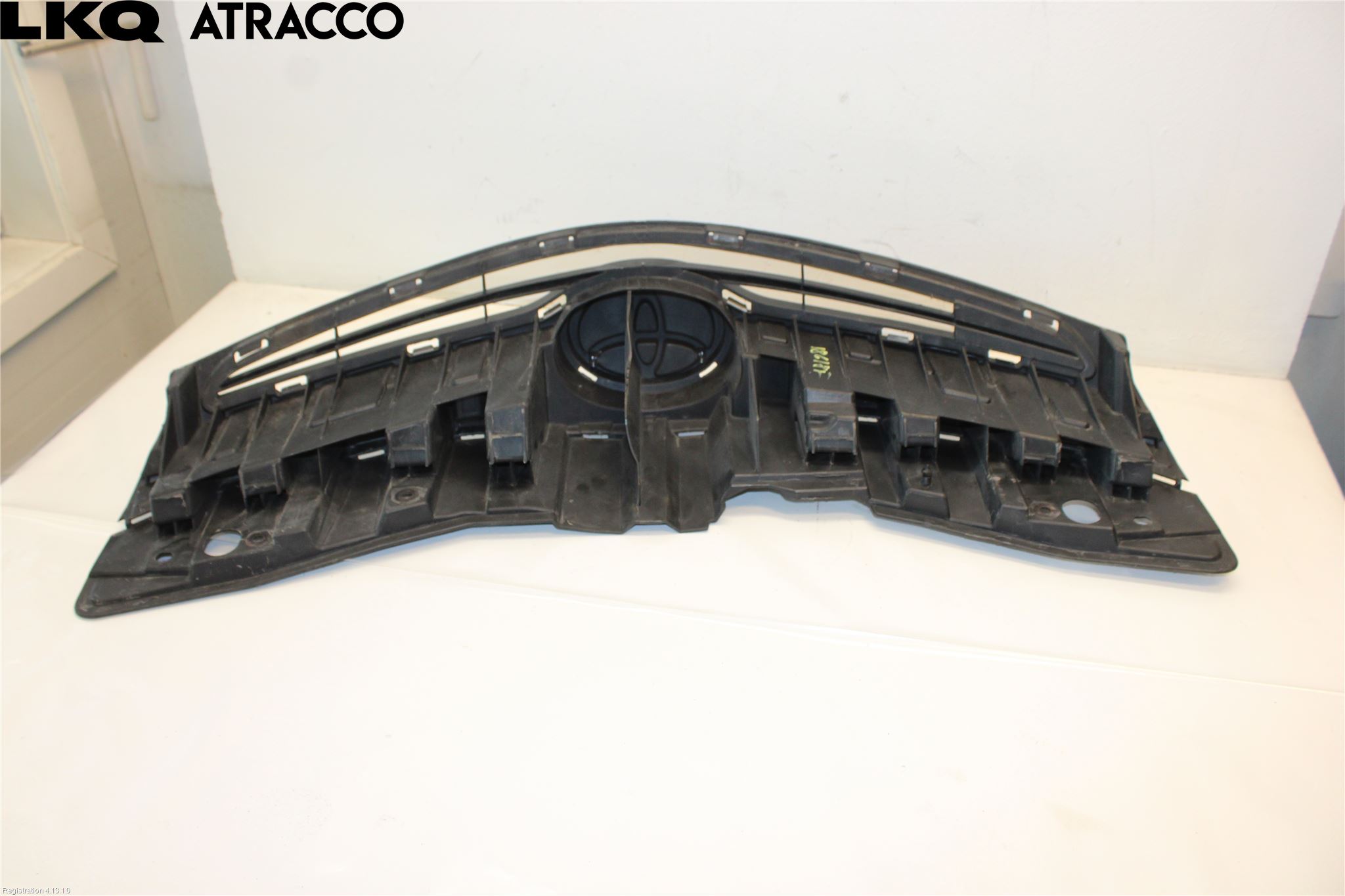 Toyota AYGO 06-14 Grill Komp