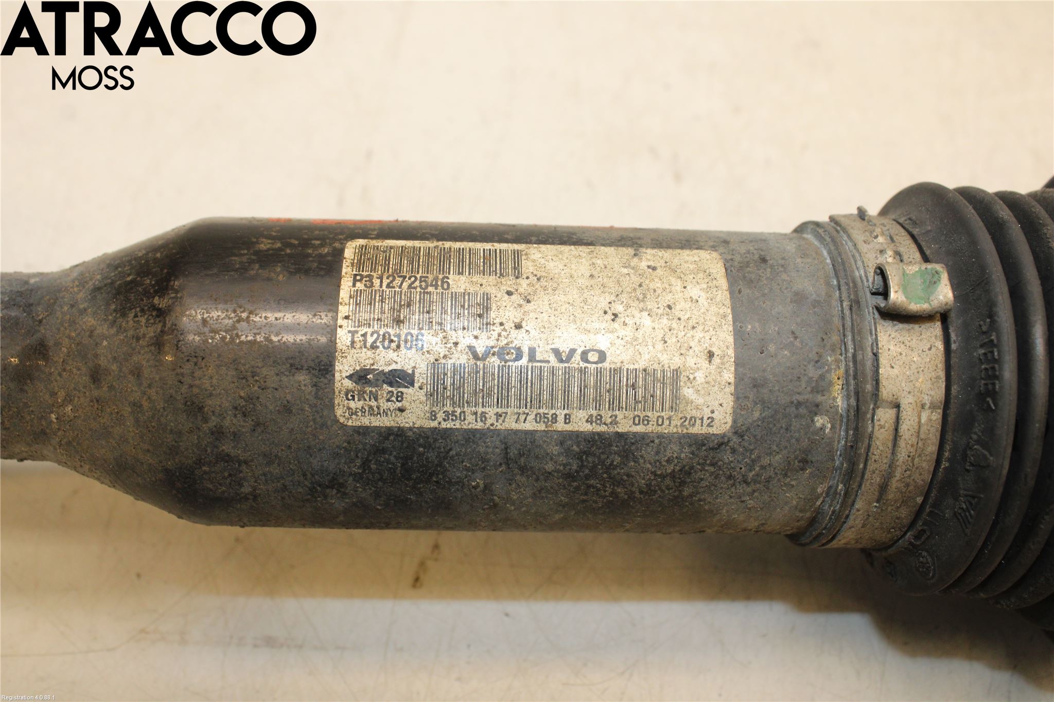 Volvo XC60 09-13 Drivaxel Fram Höger
