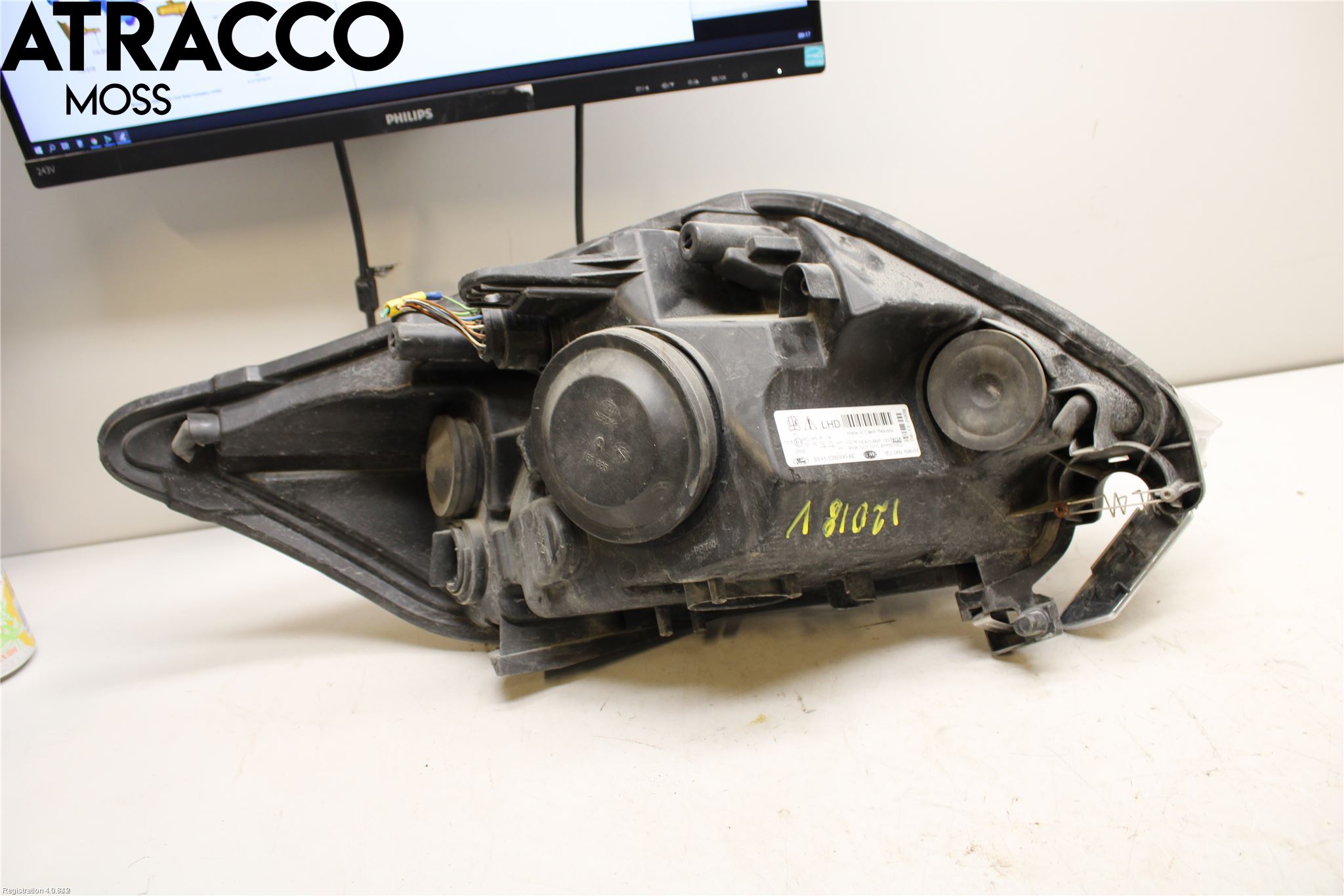 Ford KUGA 08-12 Strålkastare Vänster