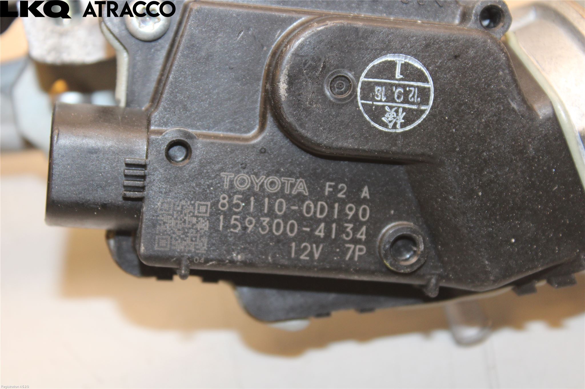 Toyota YARIS XP130 12-14 Torkarmotor Vindruta