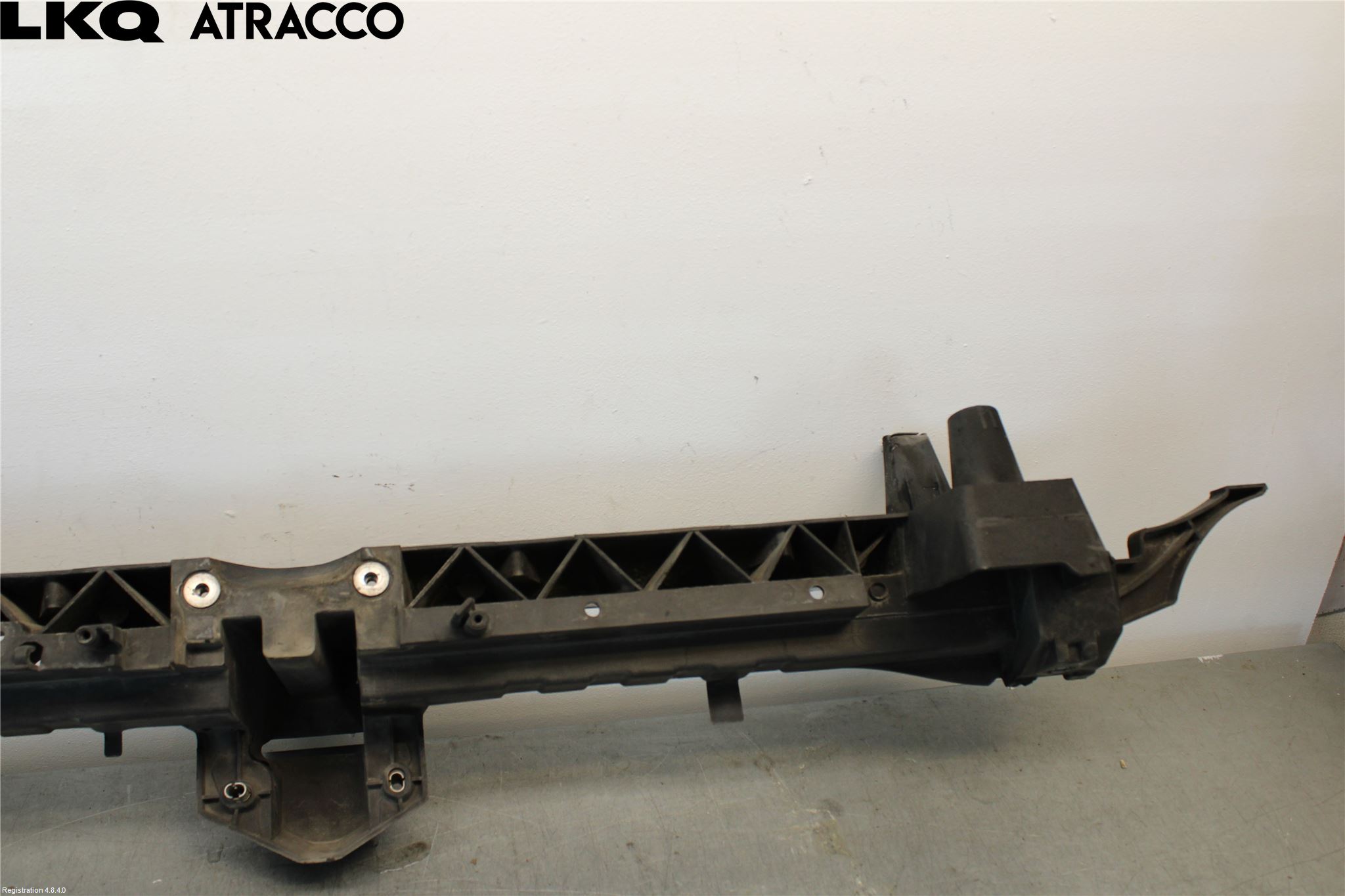 Peugeot 3008 09-16 Stötfångarbärjärn Fram