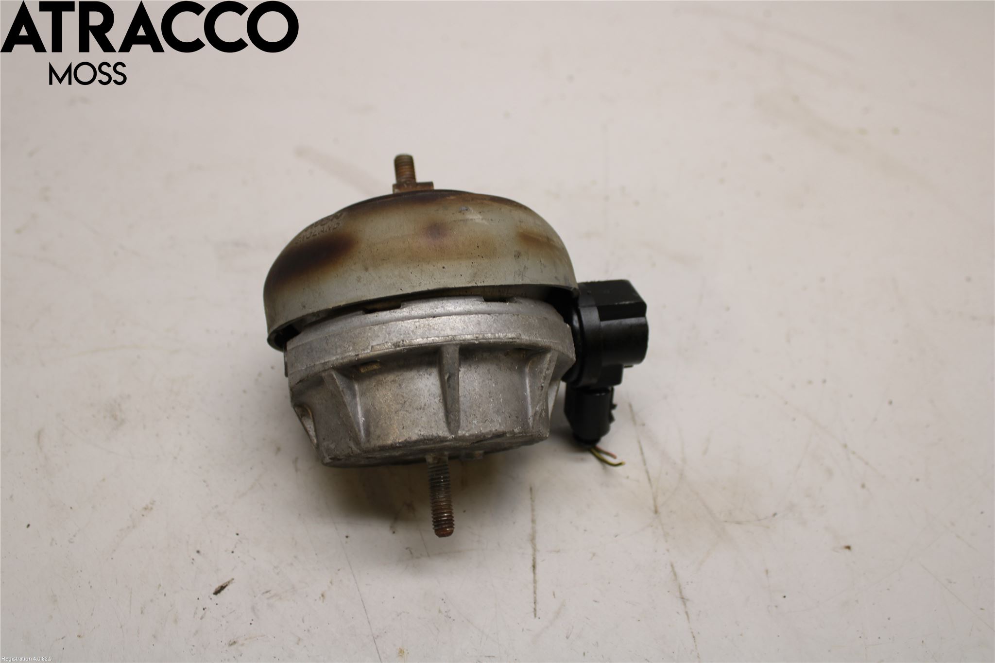 Audi  Motorfäste