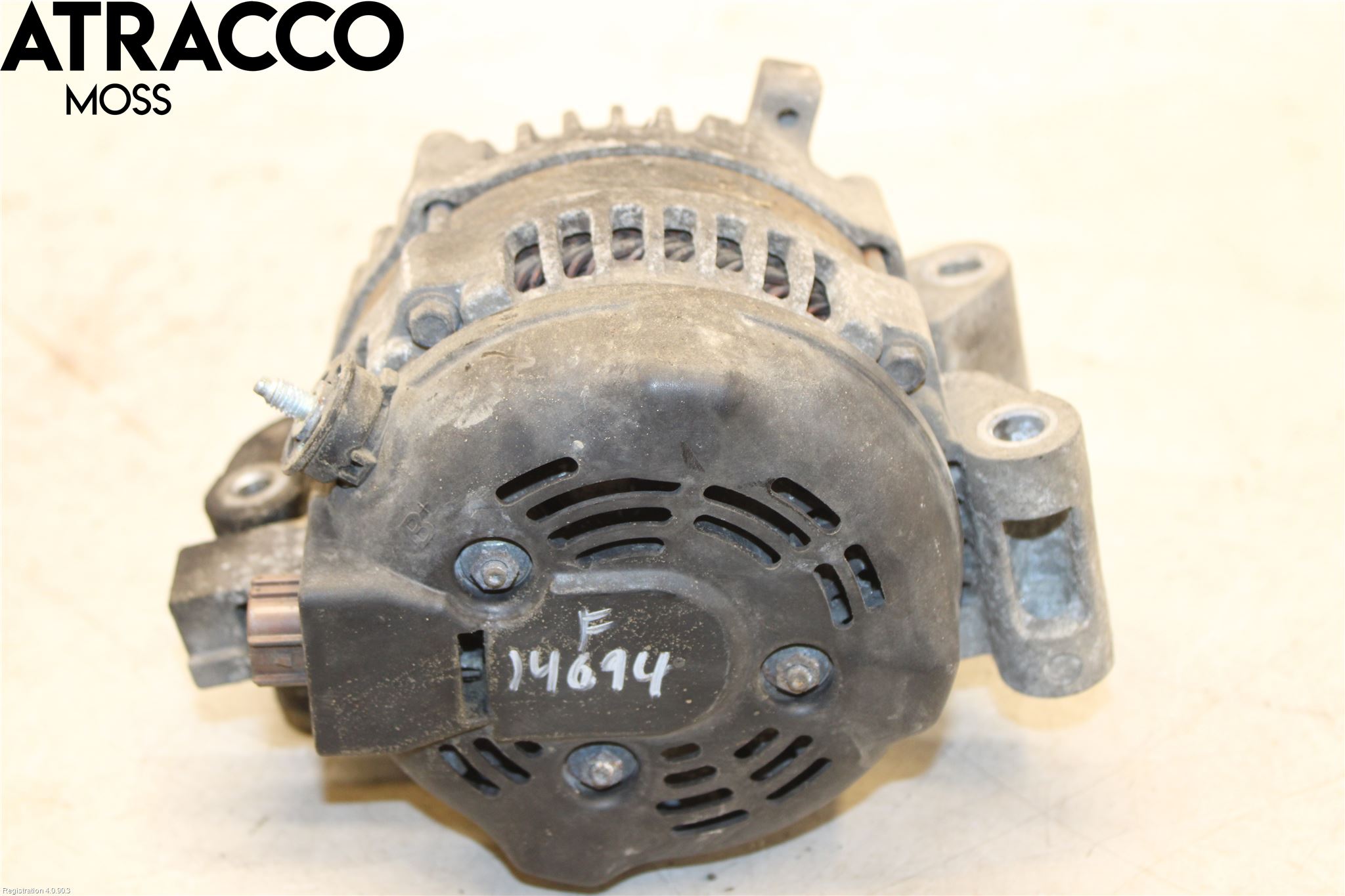 Toyota AVENSIS 09-15 Generator