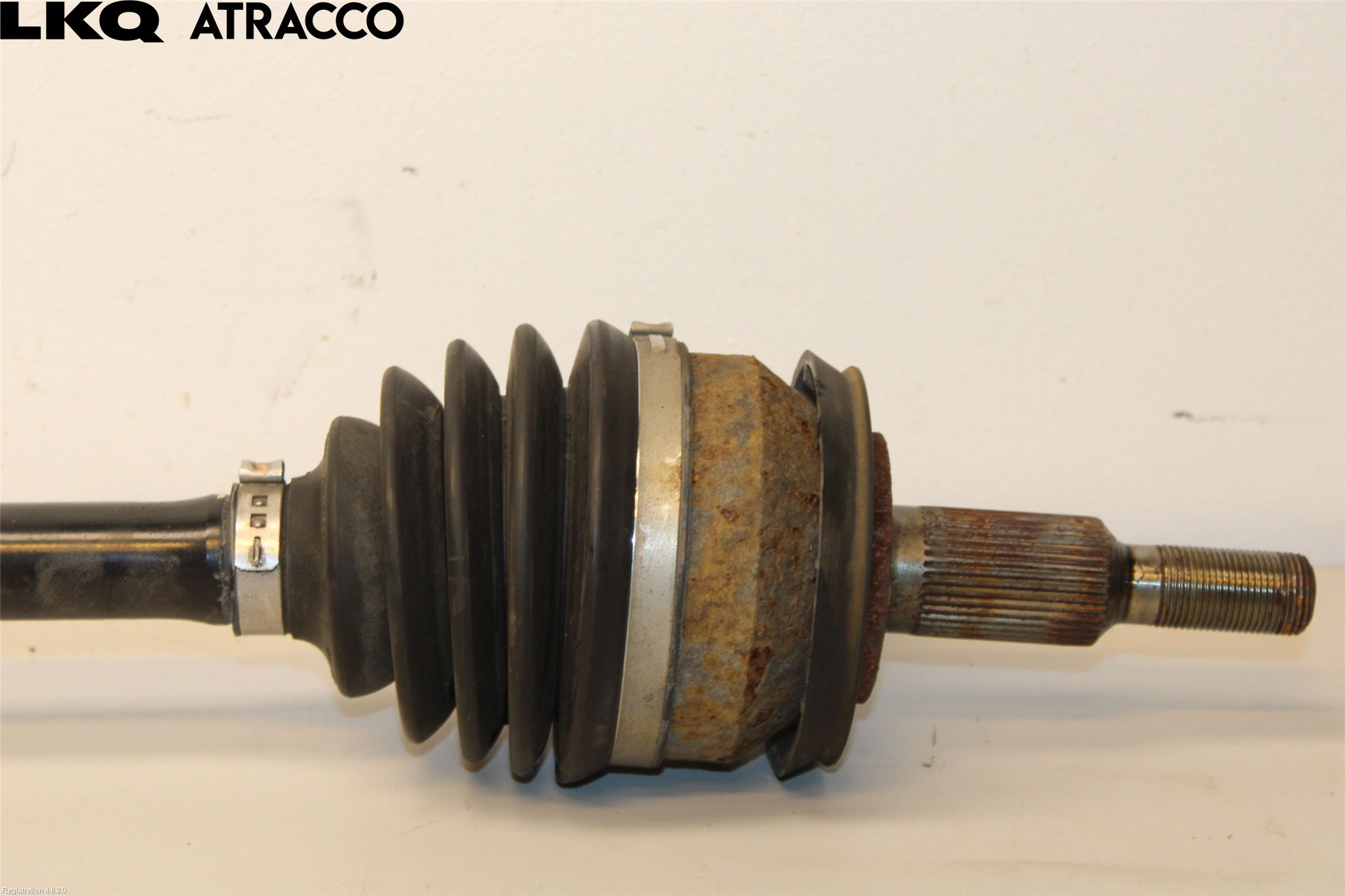 Volkswagen VW TRANSP/CARAVELLE (T6) 16-22 Drivaxel Fram Vänster