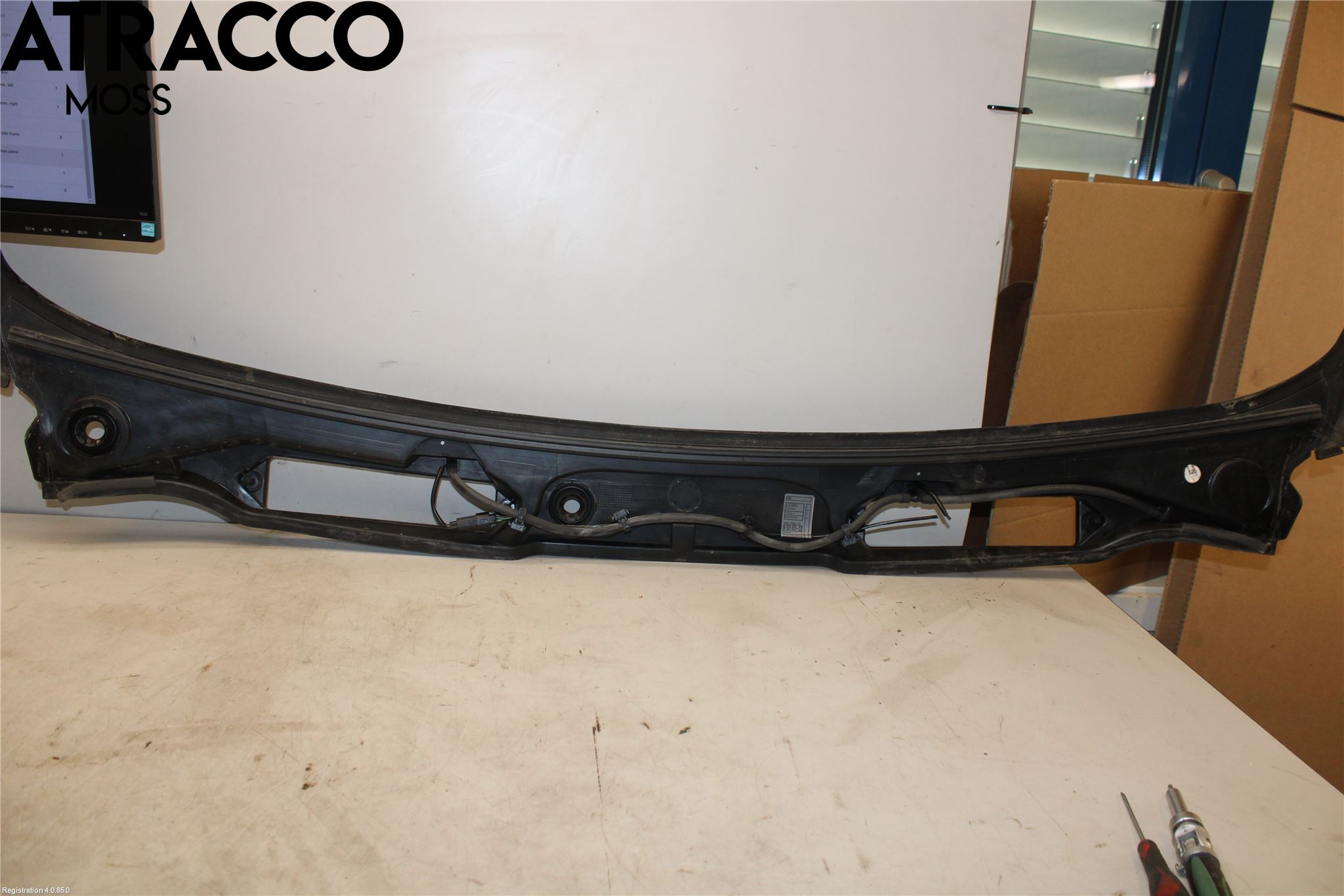 BMW 3 E90/91 SED/TOU 05-12 Torpedplåt-Torpedplast