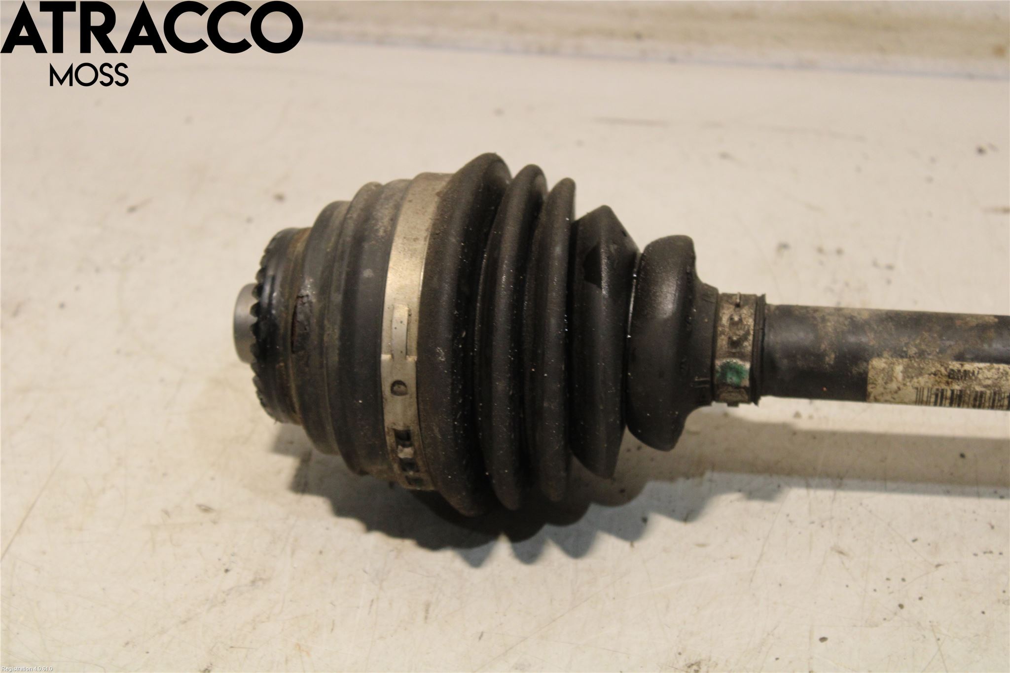 BMW X1 E84 10-15 Drivaxel Fram Vänster