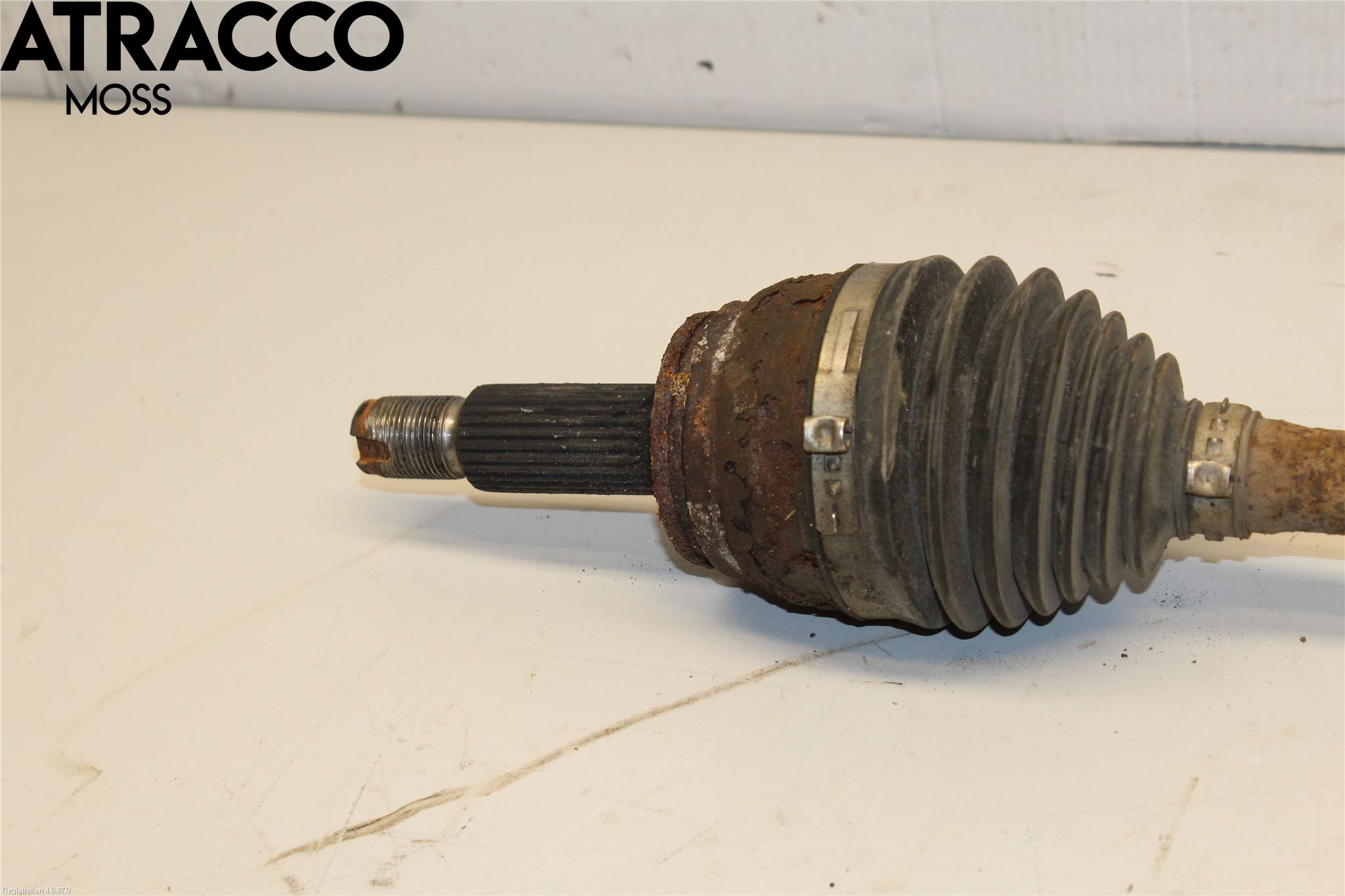 Hyundai IONIQ AE 17-22 Drivaxel Fram Vänster