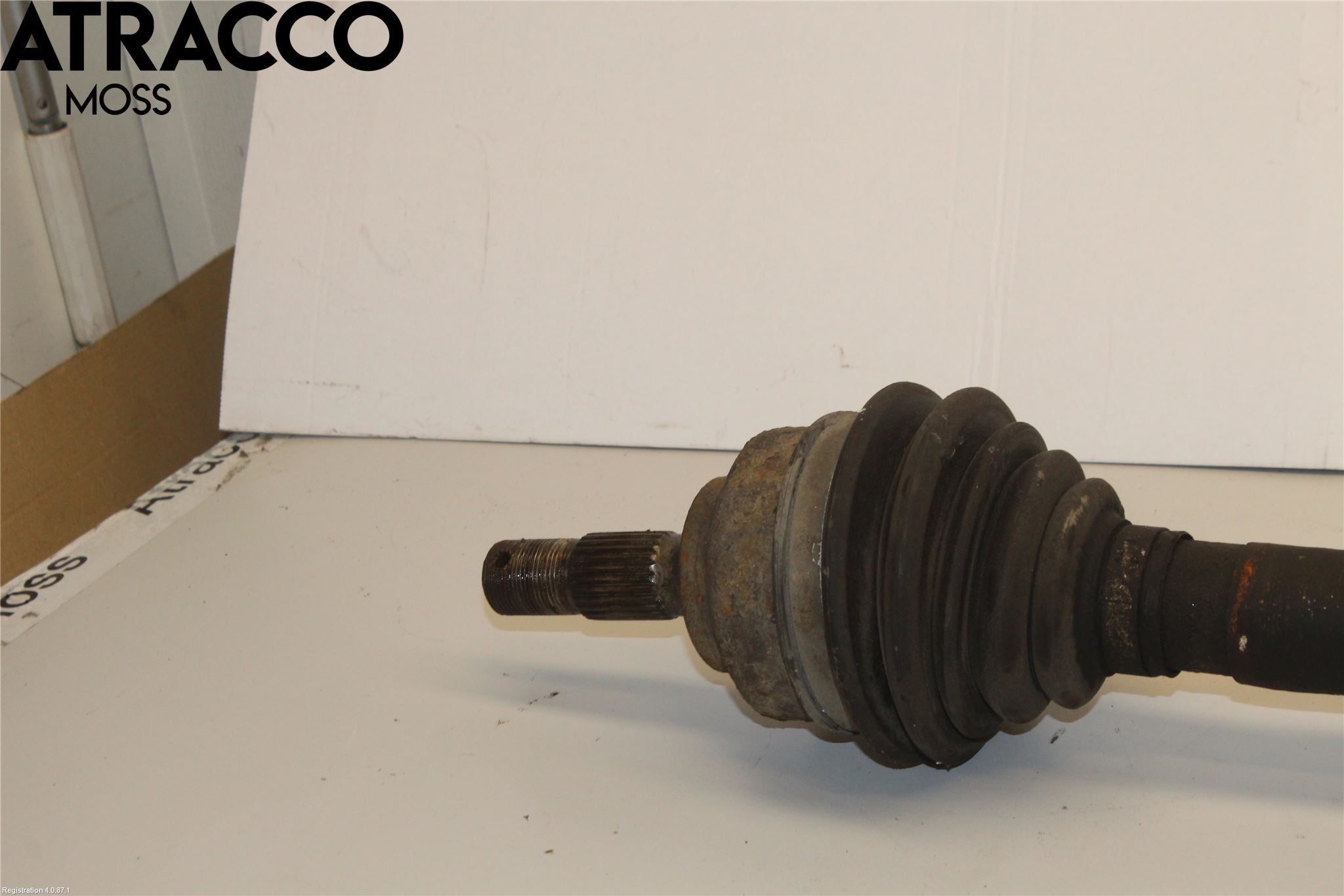 Peugeot 308 08-13 Drivaxel Fram Höger