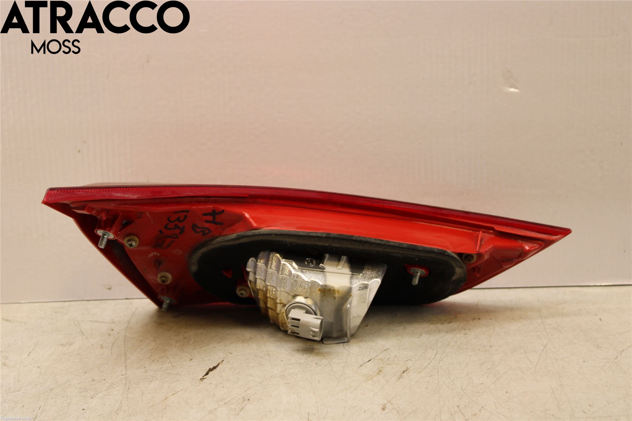 Toyota AURIS 13-19 Bakljus Lucka Hö