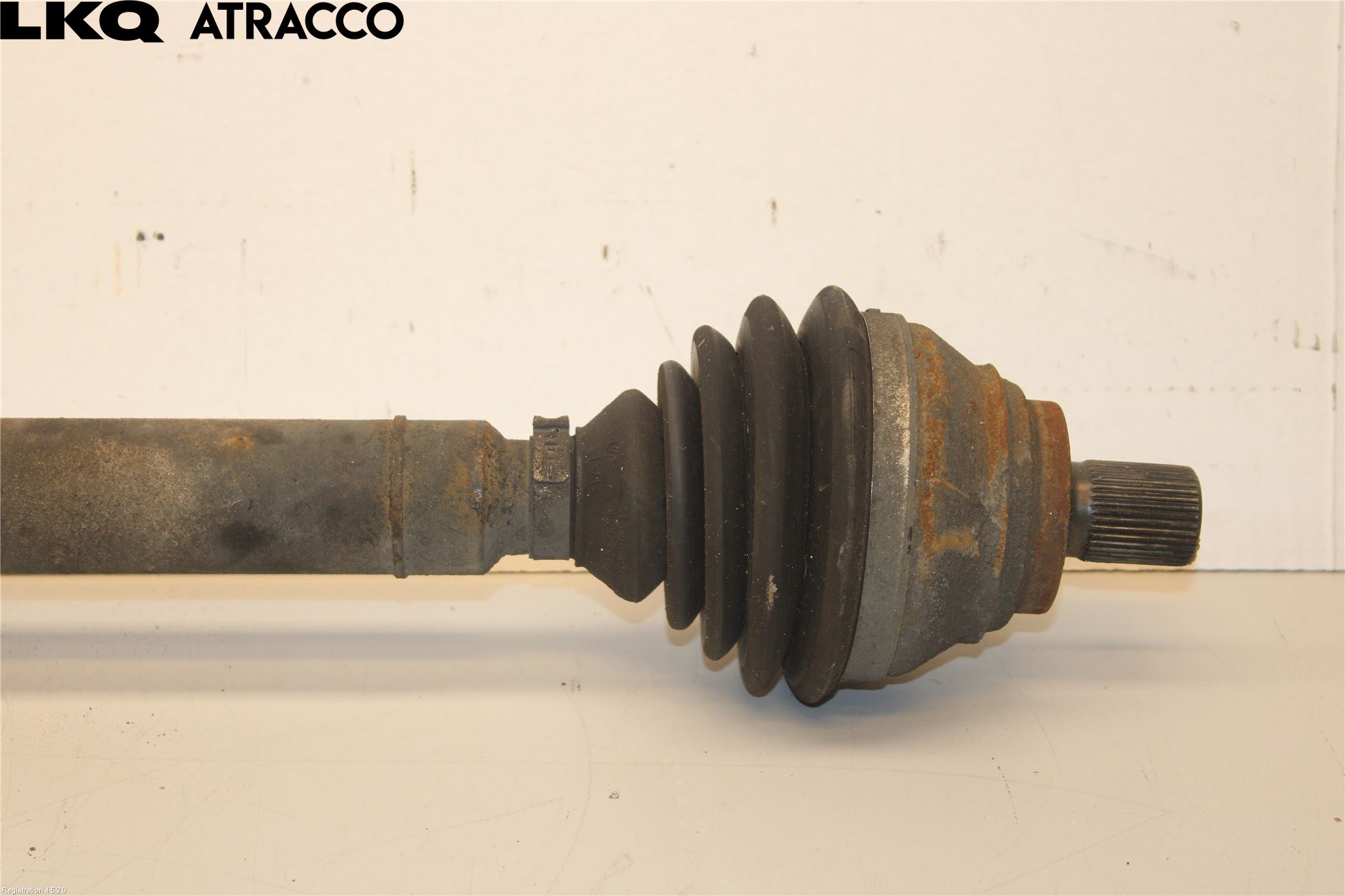 Skoda YETI Drivaxel Fram Höger