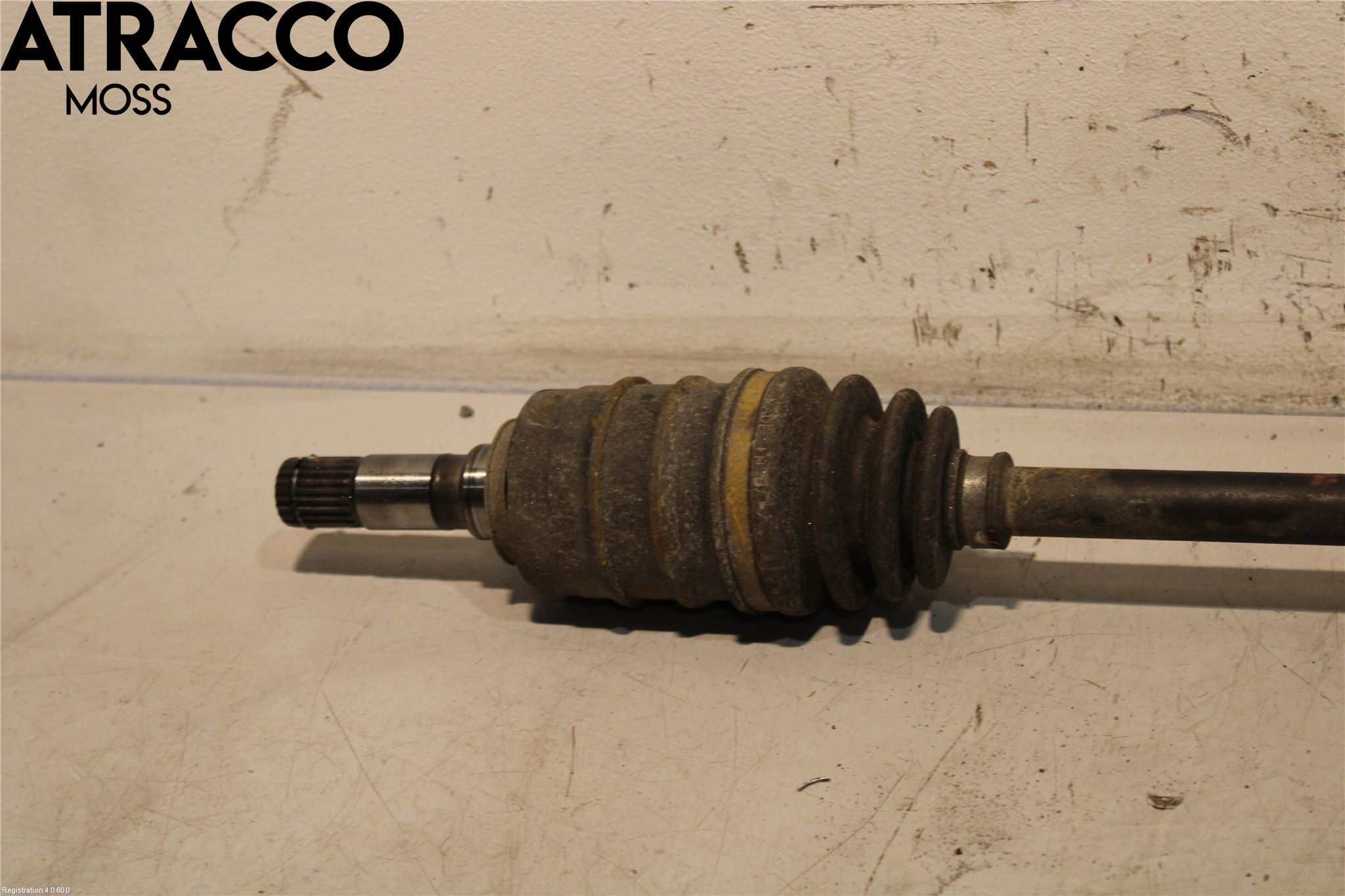 Mazda CX-30 20- Drivaxel Bak Vänster