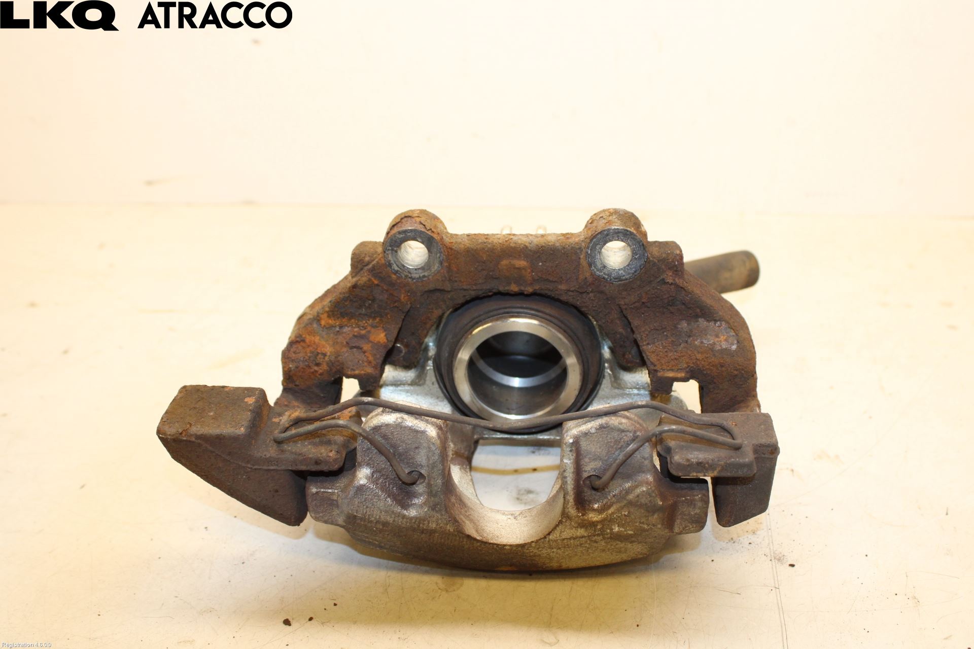 Peugeot 307     05-08 Bromsok Fram Höger