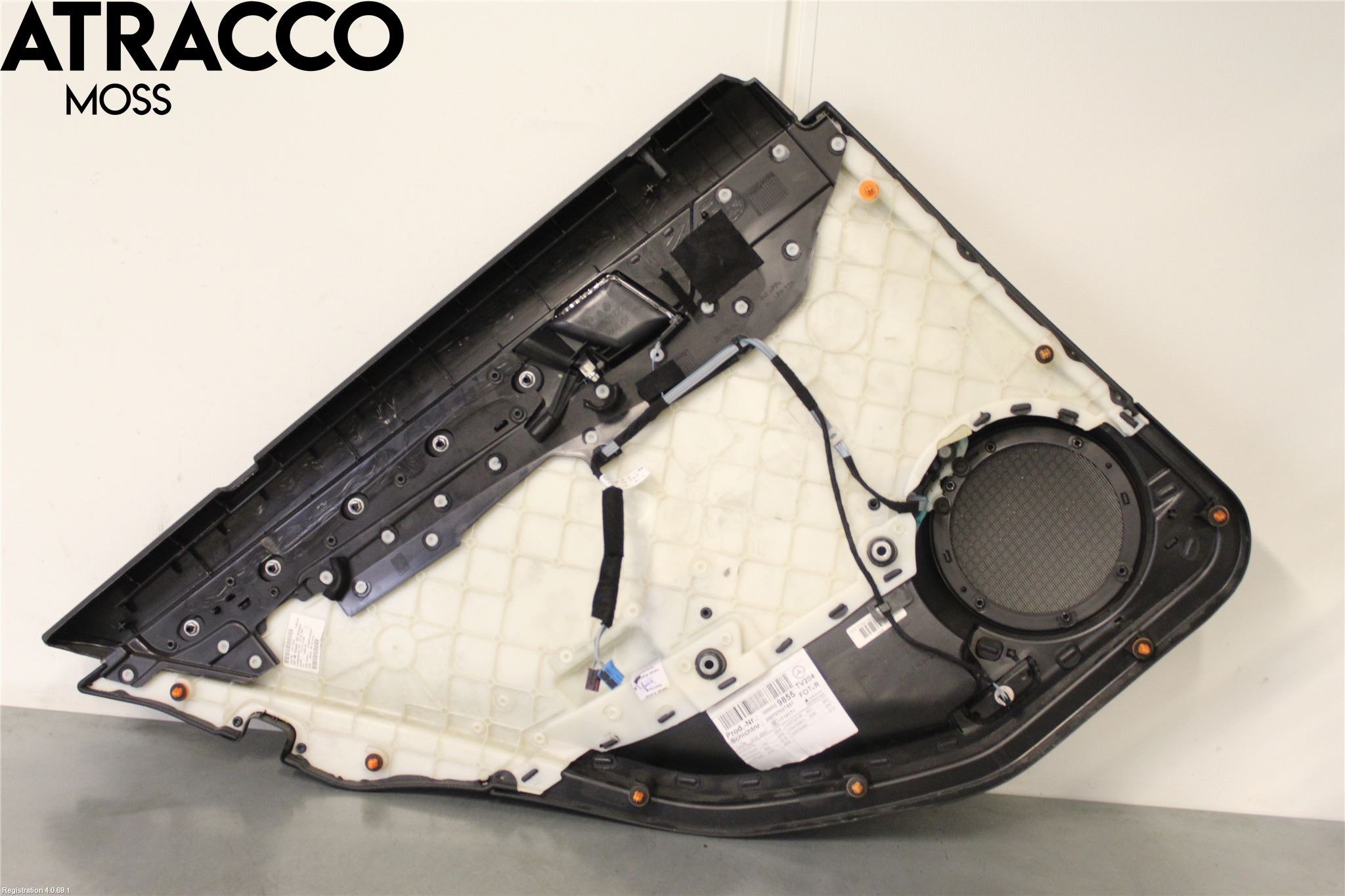 Mercedes-Benz MB C-KLASS (W204) 07-15 Dörrklädsel Hö