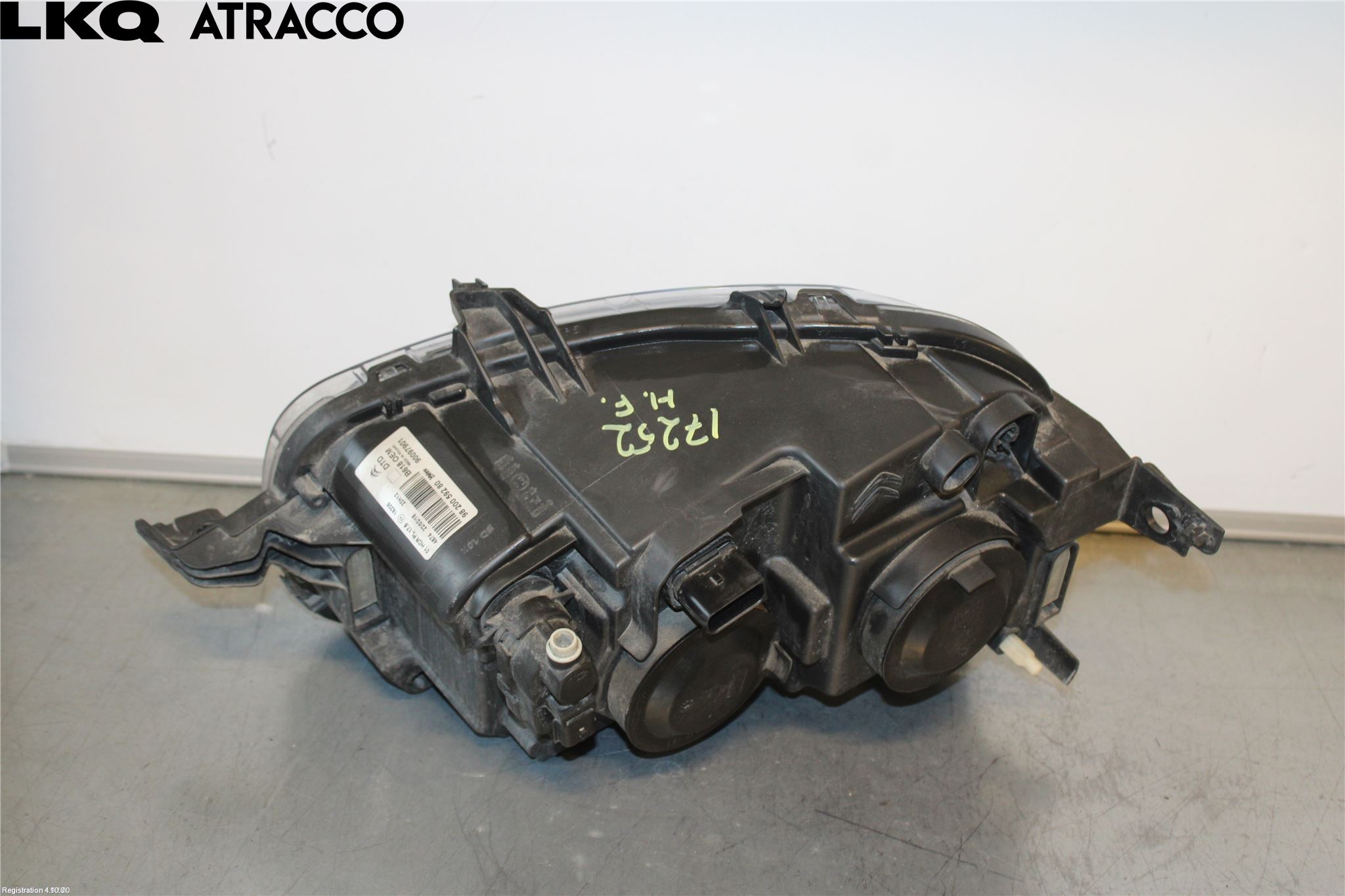 Citroen COTROEN C3 17-24 Strålkastare Höger