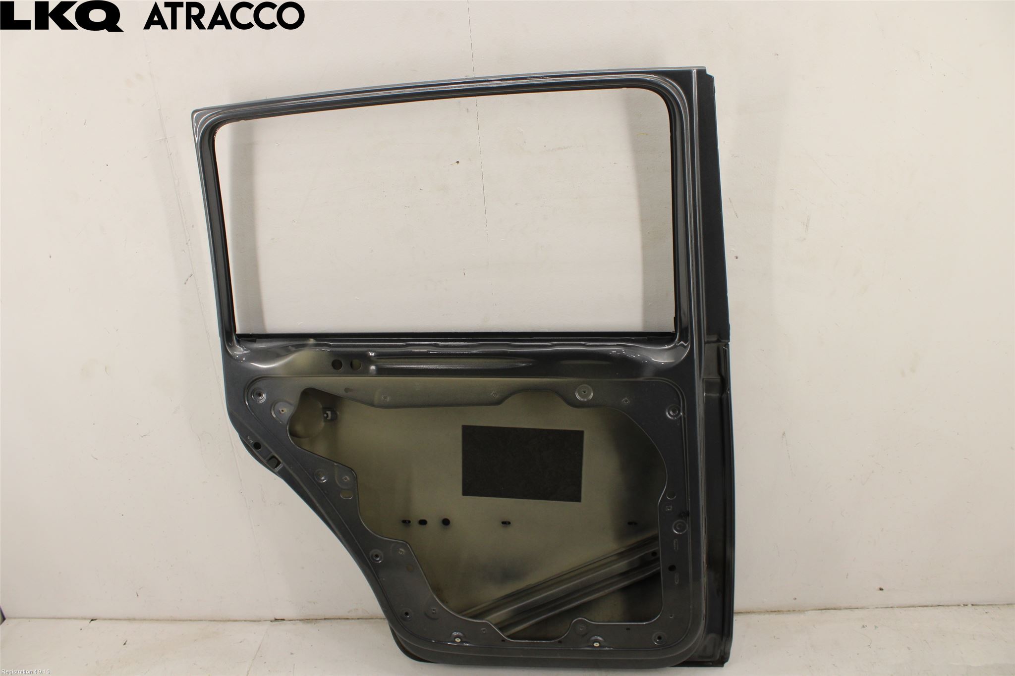 Volkswagen VW TOURAN 03-10 Dörr Bak Vänster