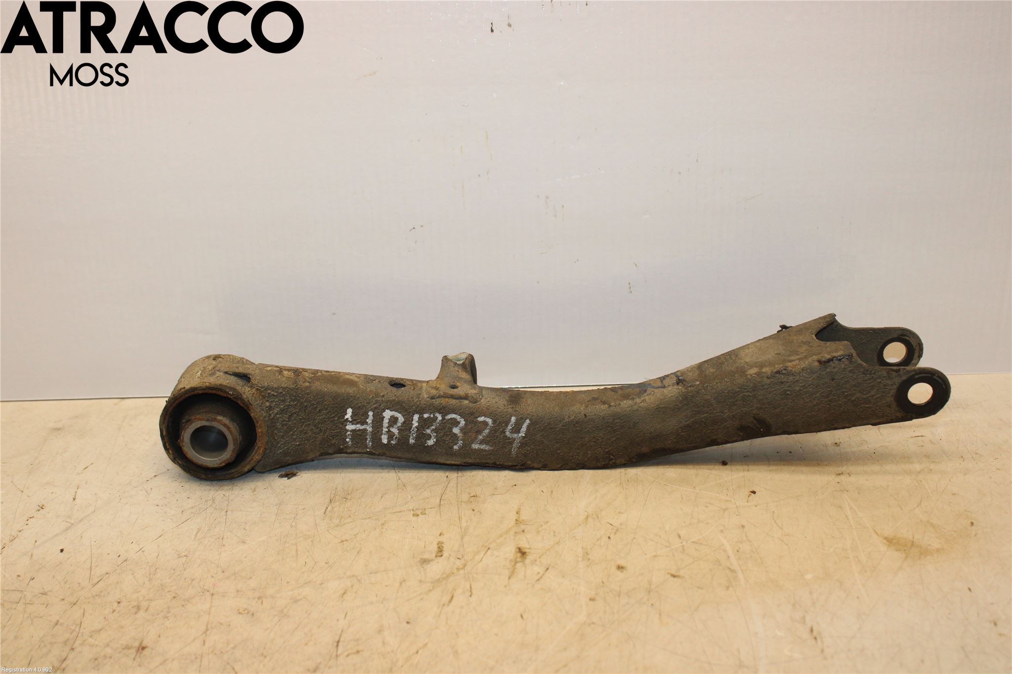 Subaru OUTBACK 10-15 Bärarm Bak Höger