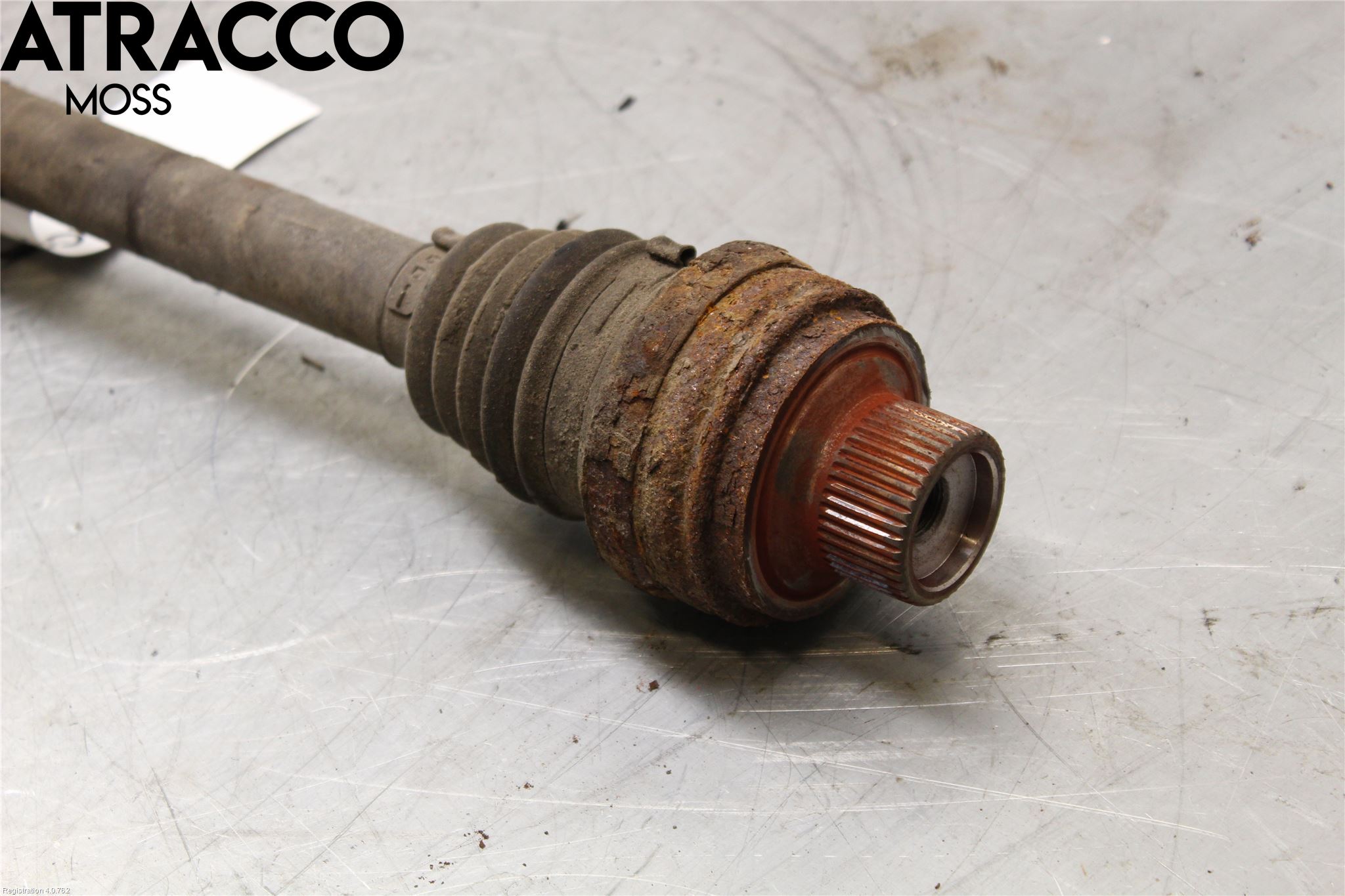 Audi A4/S4 08-11 Drivaxel Bak Höger