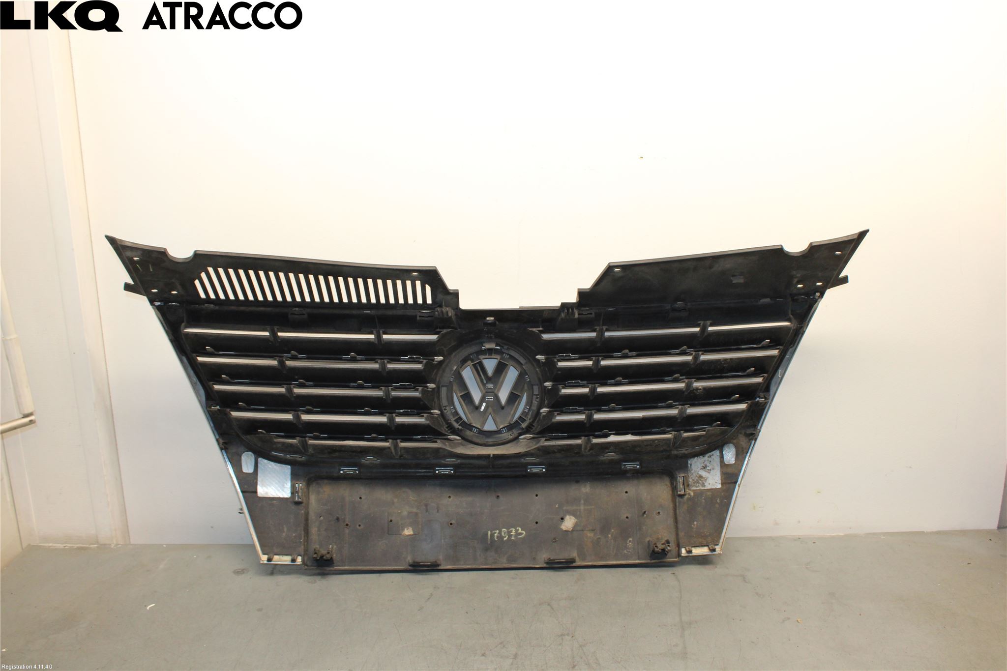 Volkswagen VW PASSAT 05-11 Grill Komp