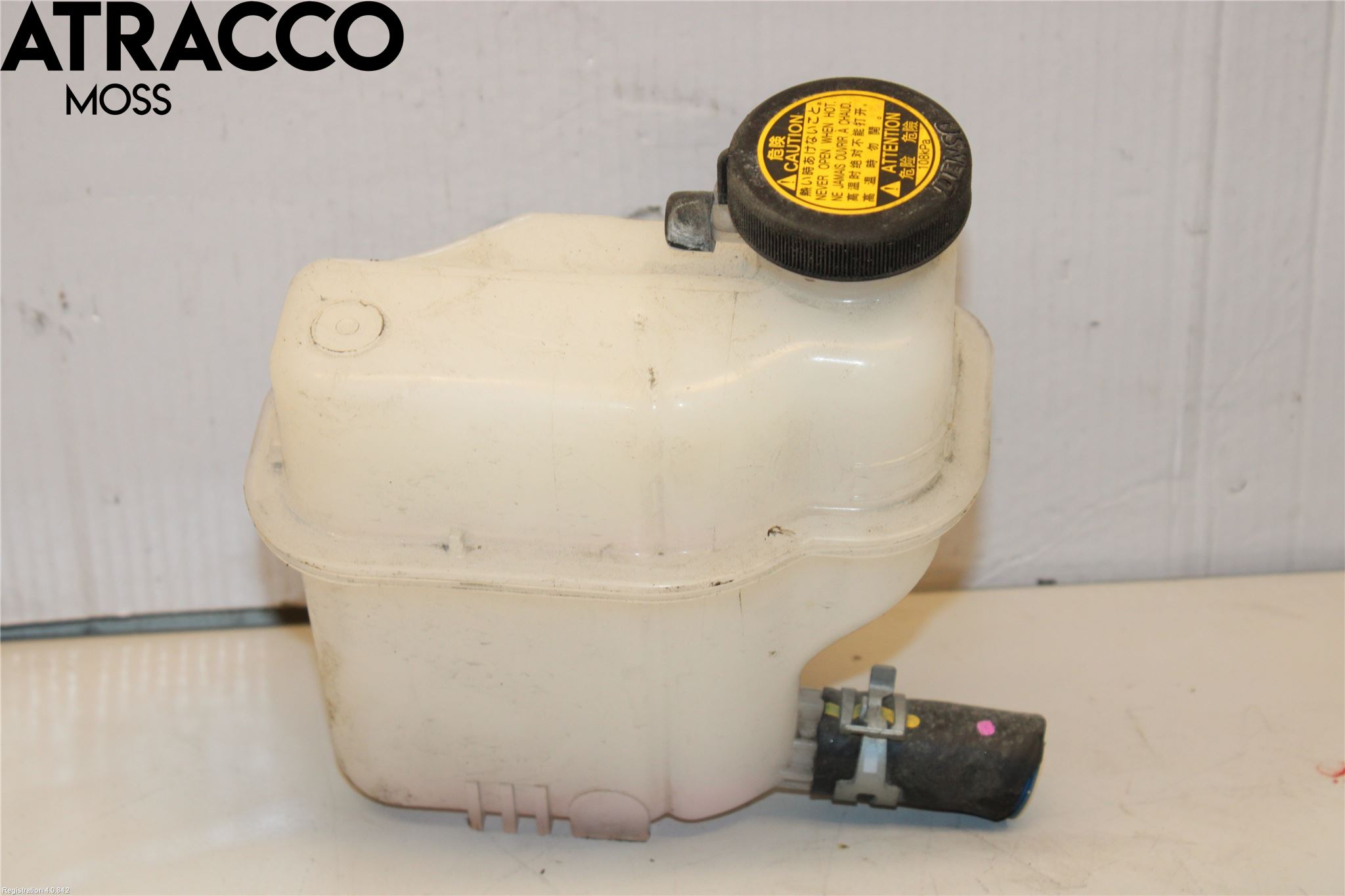 Toyota YARIS XP130 12-14 Expansionstank