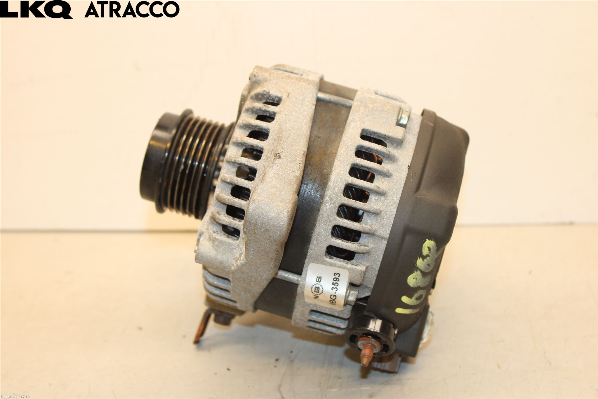 Toyota AVENSIS 09-15 Generator