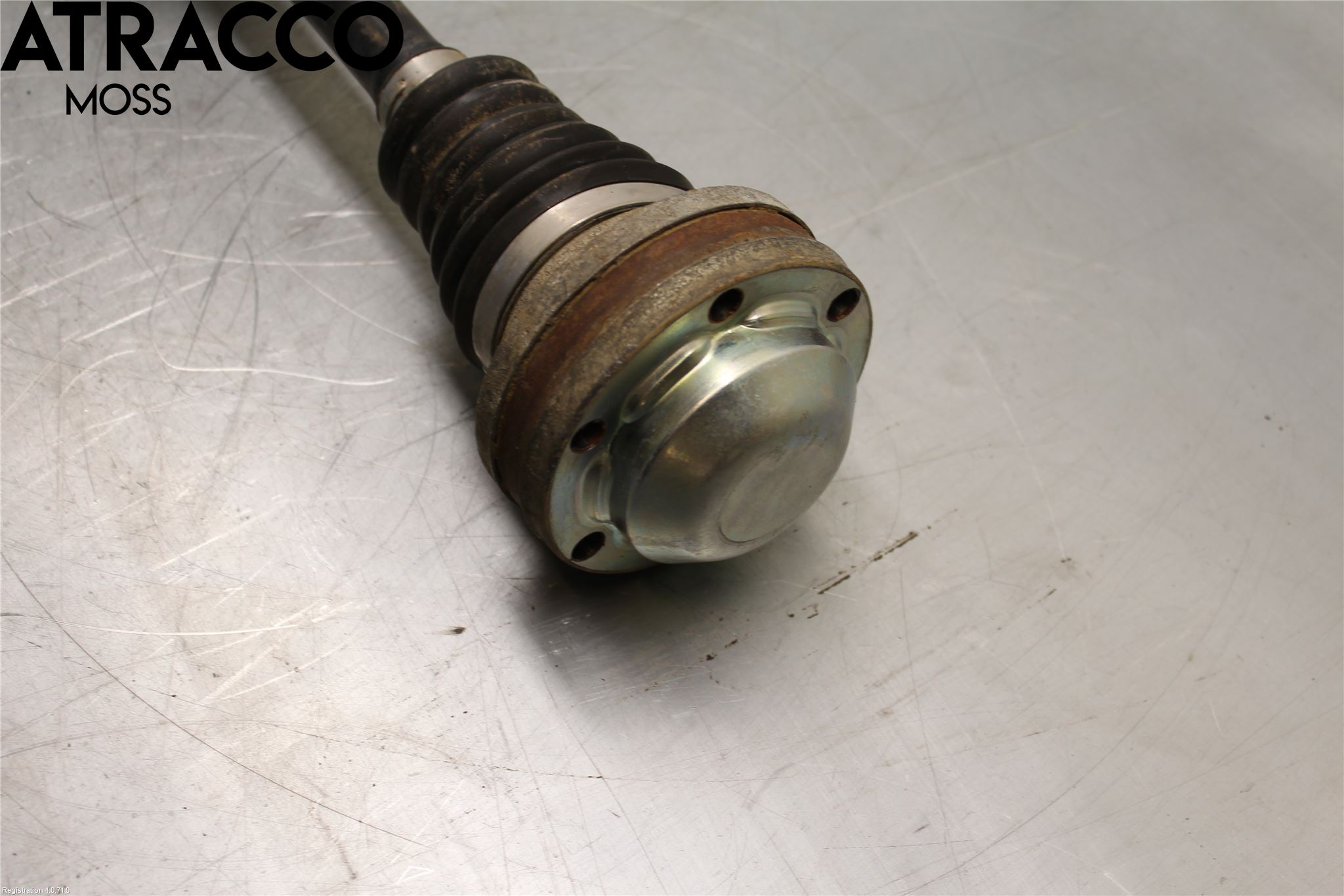 Volkswagen VW CADDY 11-15 Drivaxel Fram Vänster