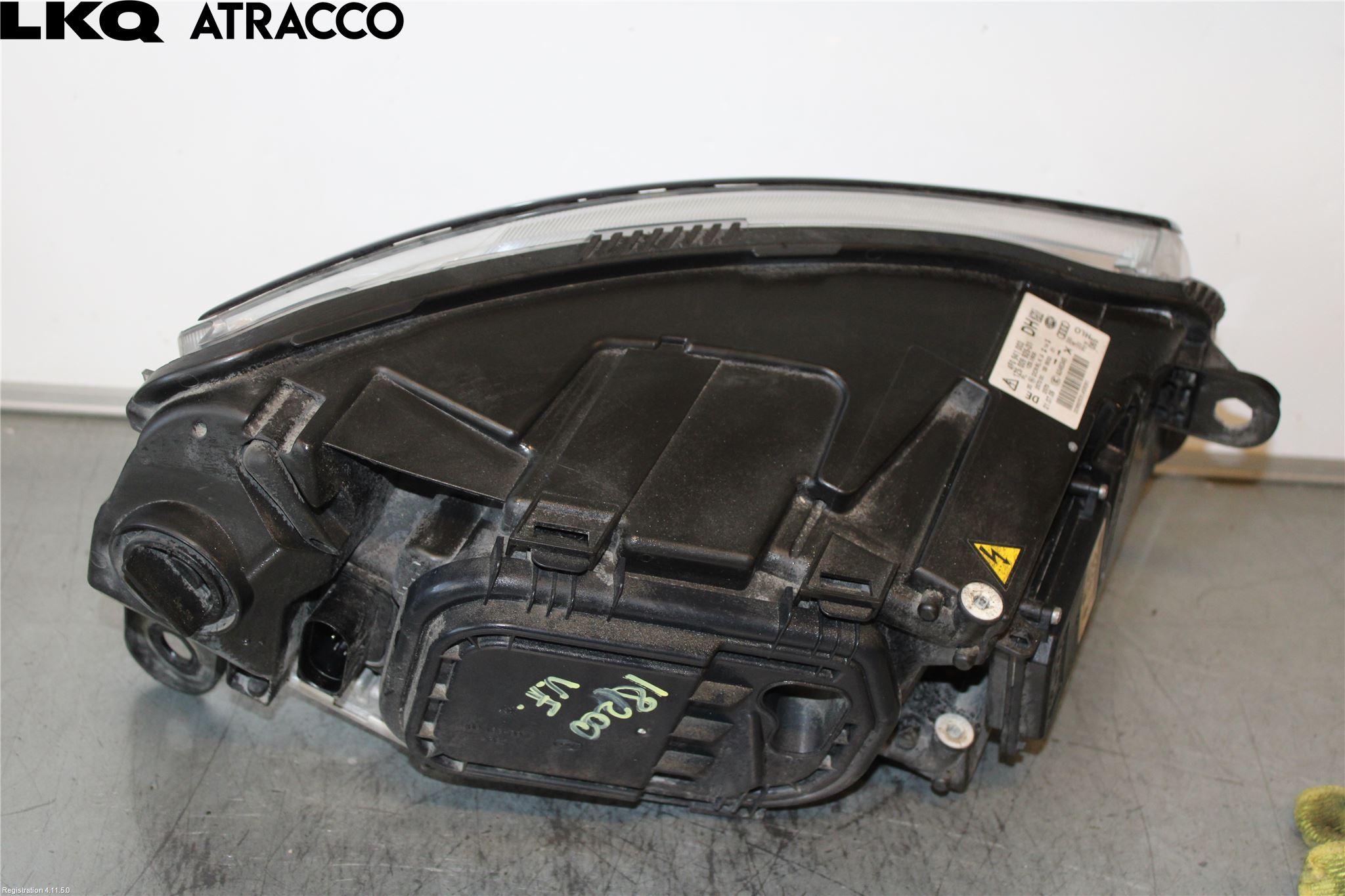 Audi A6/S6     05-11 Strålkastare Vänster
