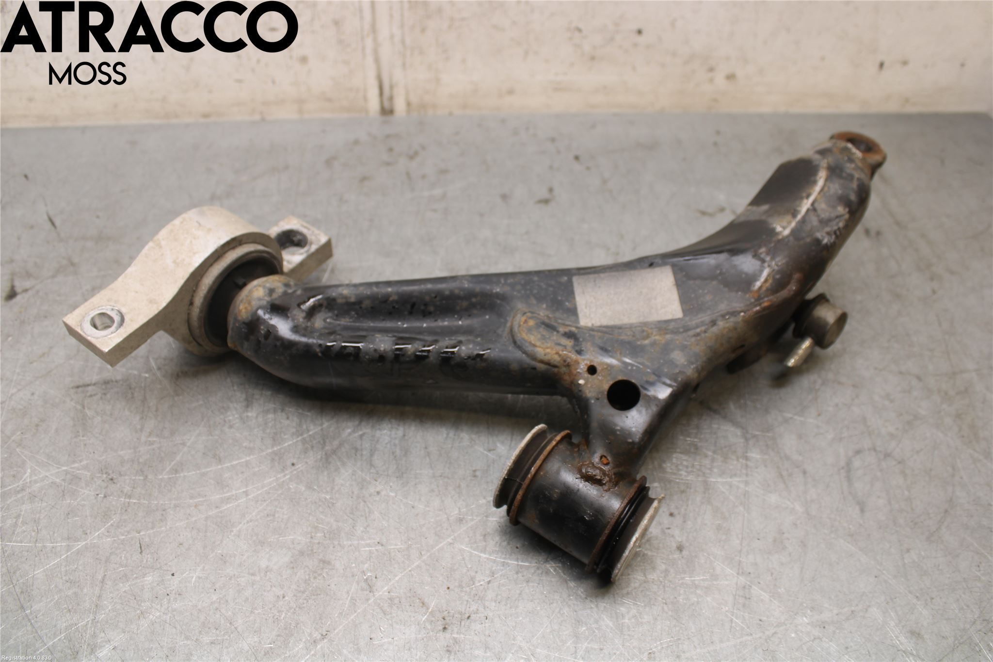 Lexus IS 250/350 14-20 Bärarm Fram Undre Hö