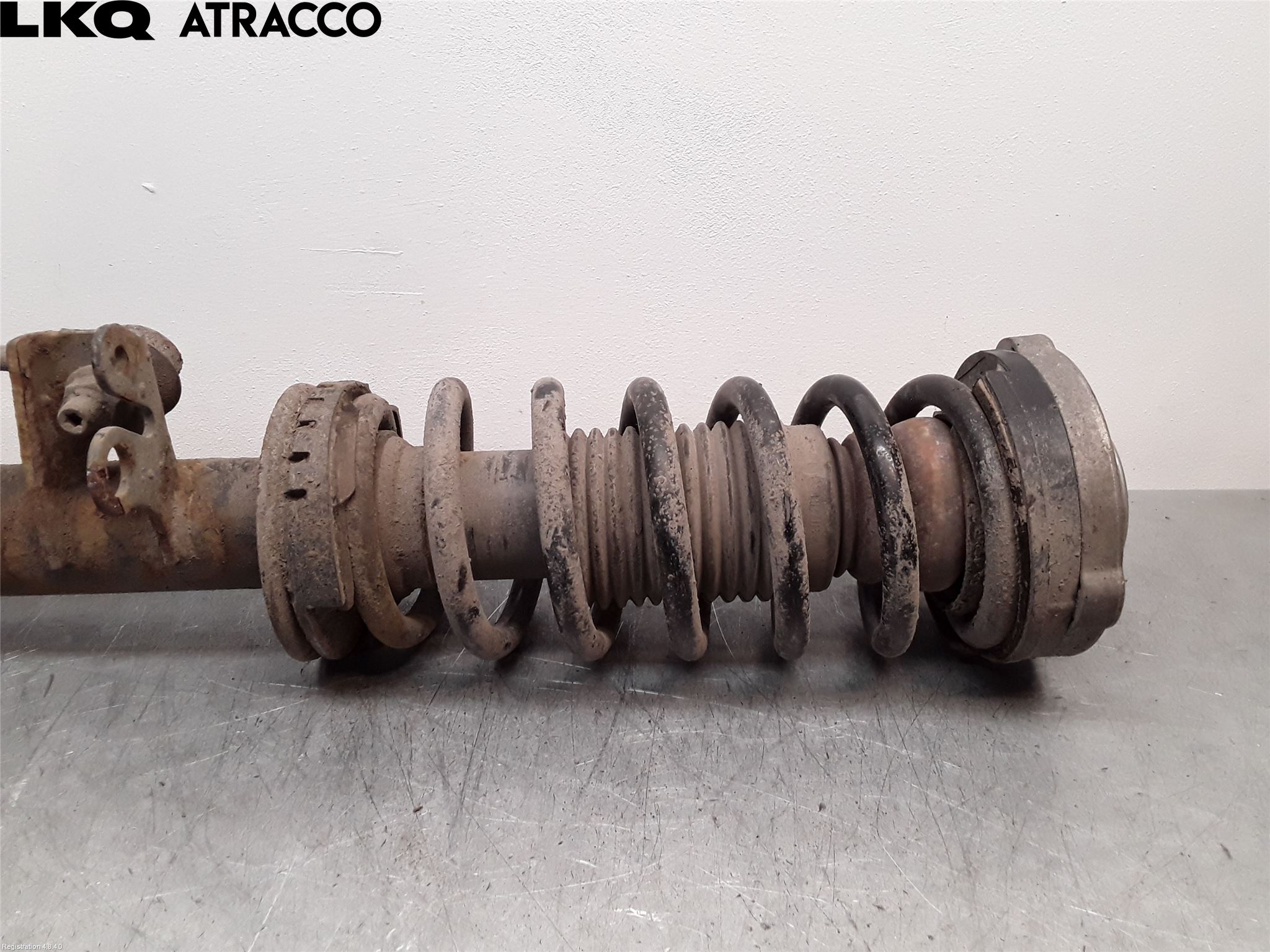 BMW 5 F10/F11/F18 09-17 Fjäderben Fram Vänster